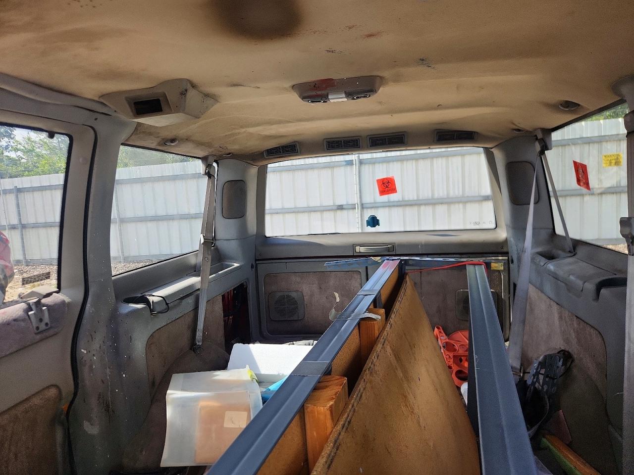 1997 Gmc Safari Xt Burgundy vin: 1GKDM19W9VB537579