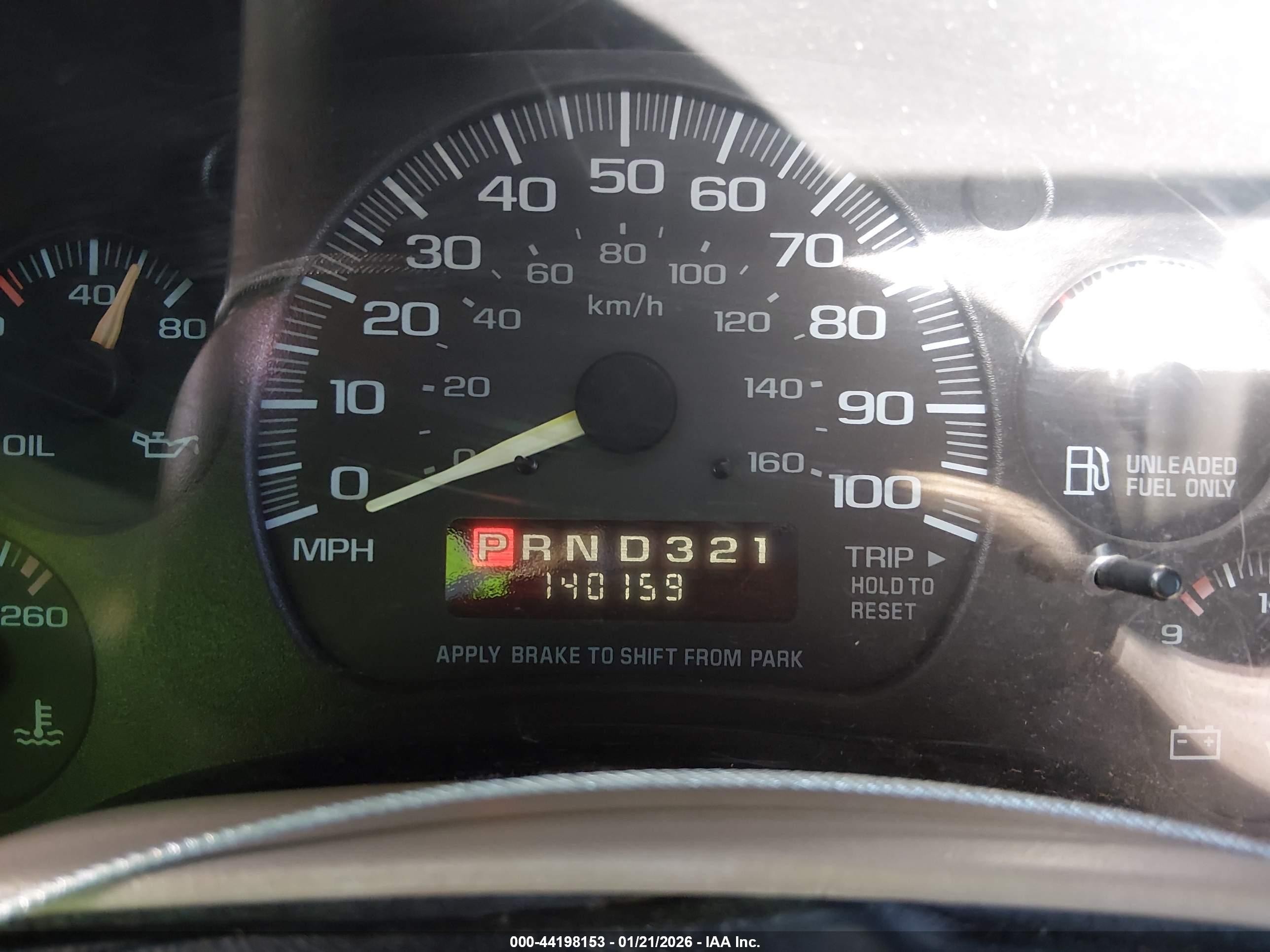 1998 Gmc Safari Sle White vin: 1GKDM19W9WB504213