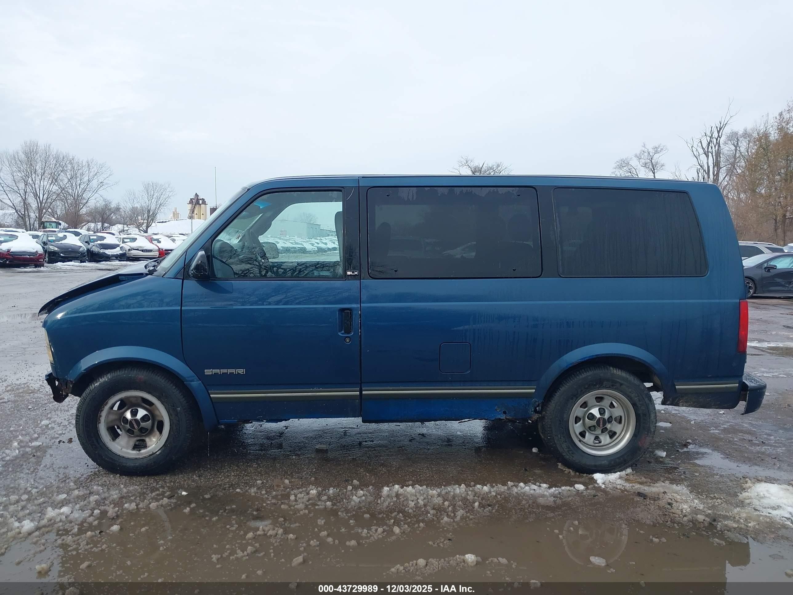 1998 Gmc Safari Sle Blue vin: 1GKDM19W9WB537468