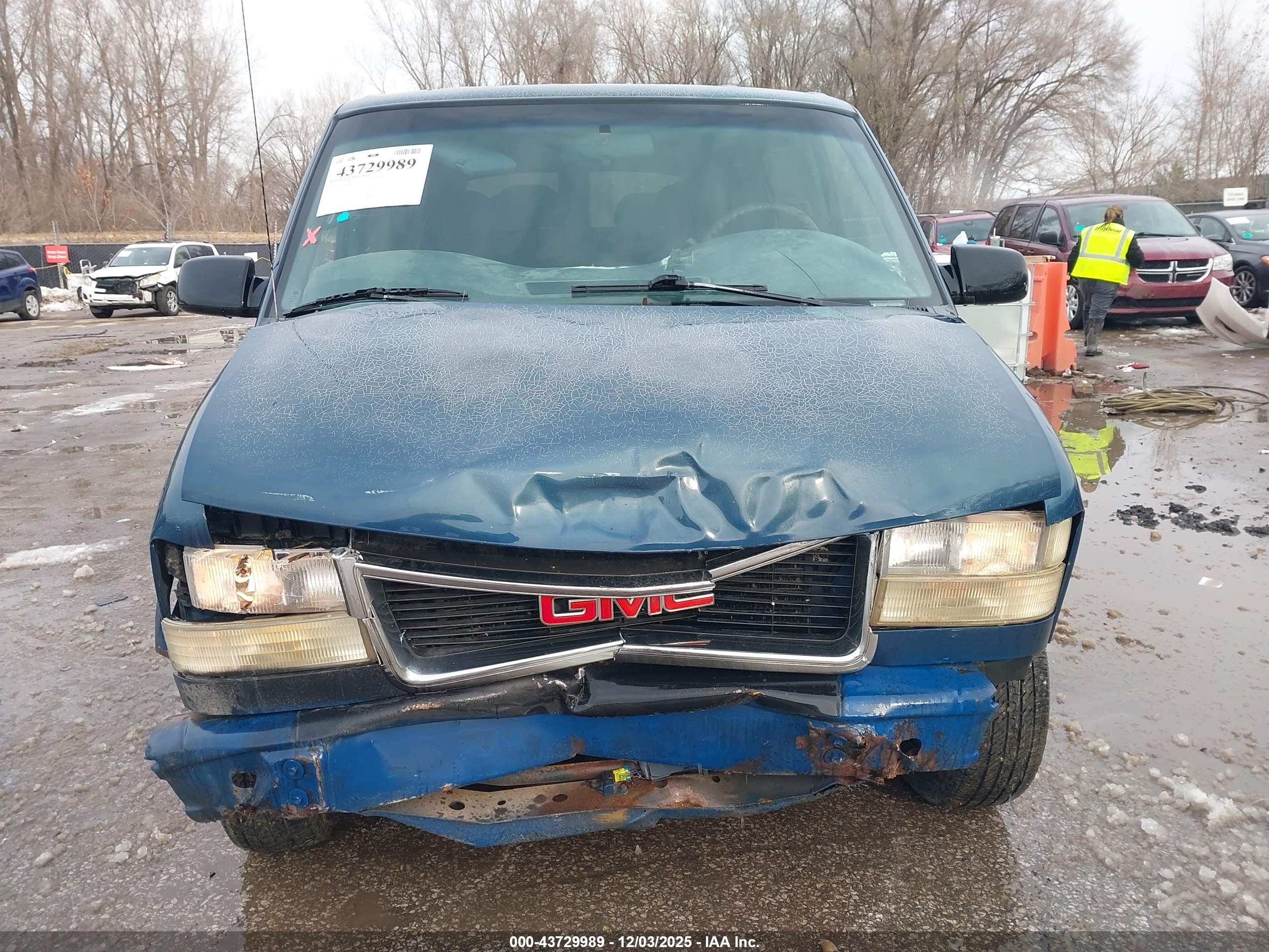 1998 Gmc Safari Sle Blue vin: 1GKDM19W9WB537468