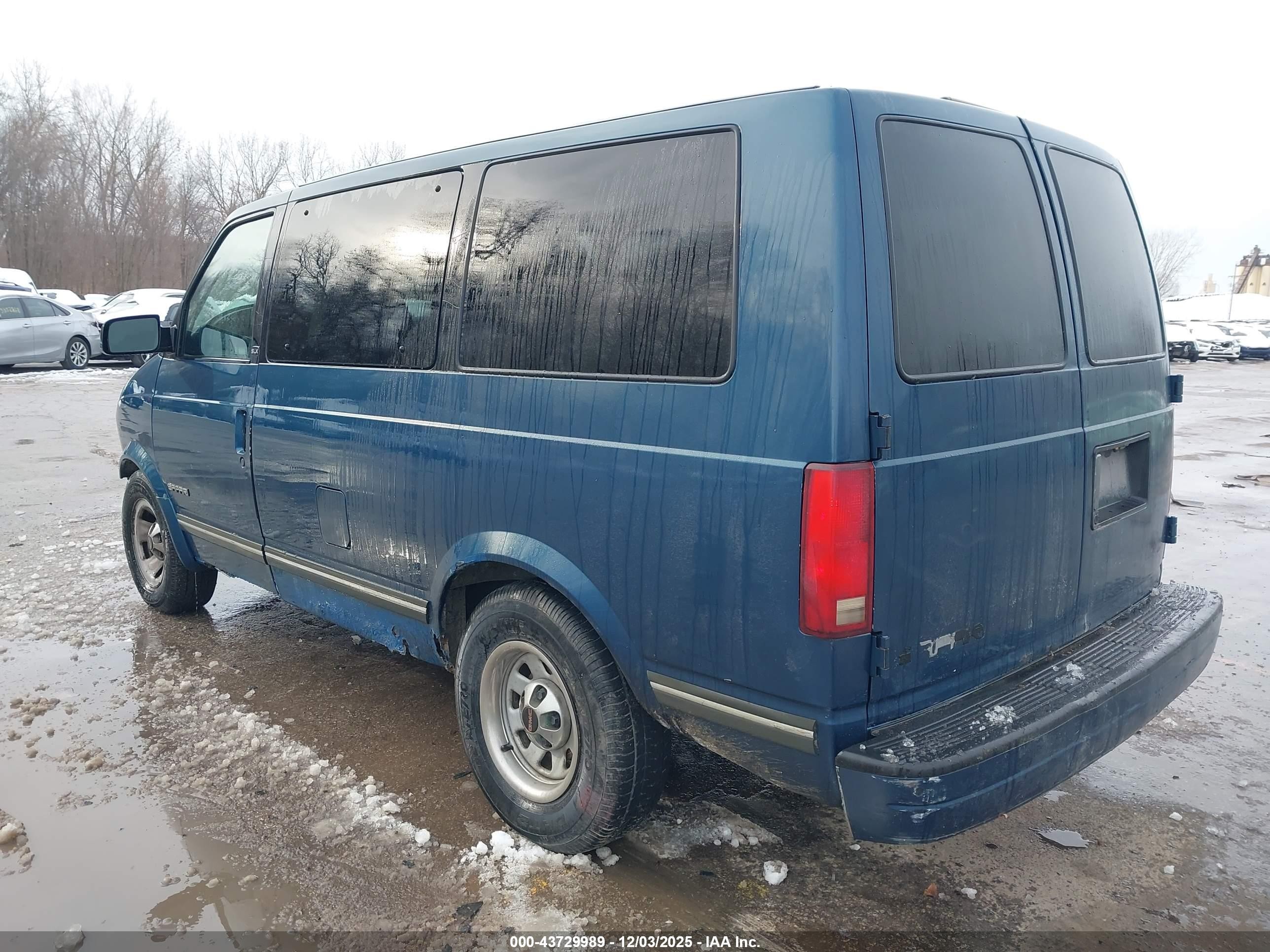 1998 Gmc Safari Sle Blue vin: 1GKDM19W9WB537468