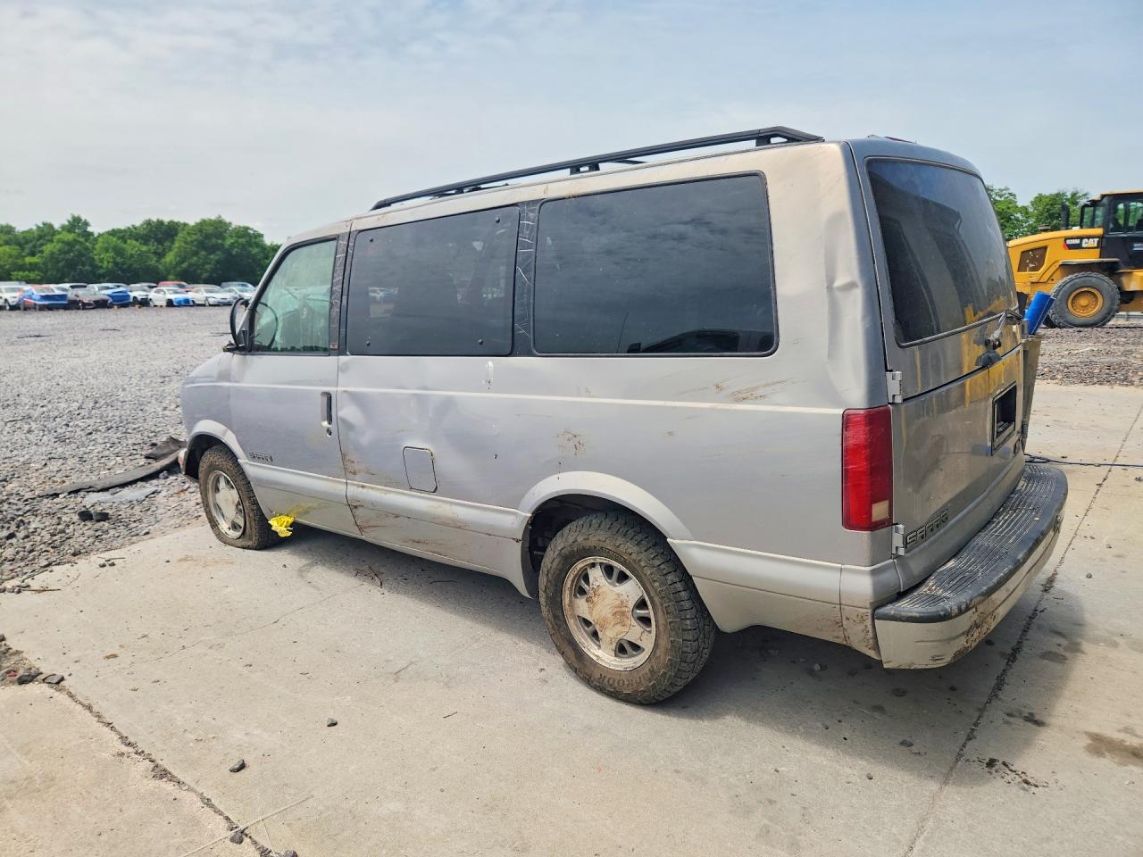 2000 Gmc Safari Xt Silver vin: 1GKDM19W9YB514680