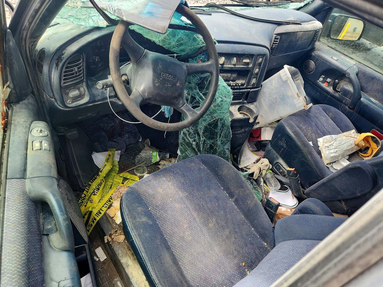 2000 Gmc Safari Xt Silver vin: 1GKDM19W9YB514680