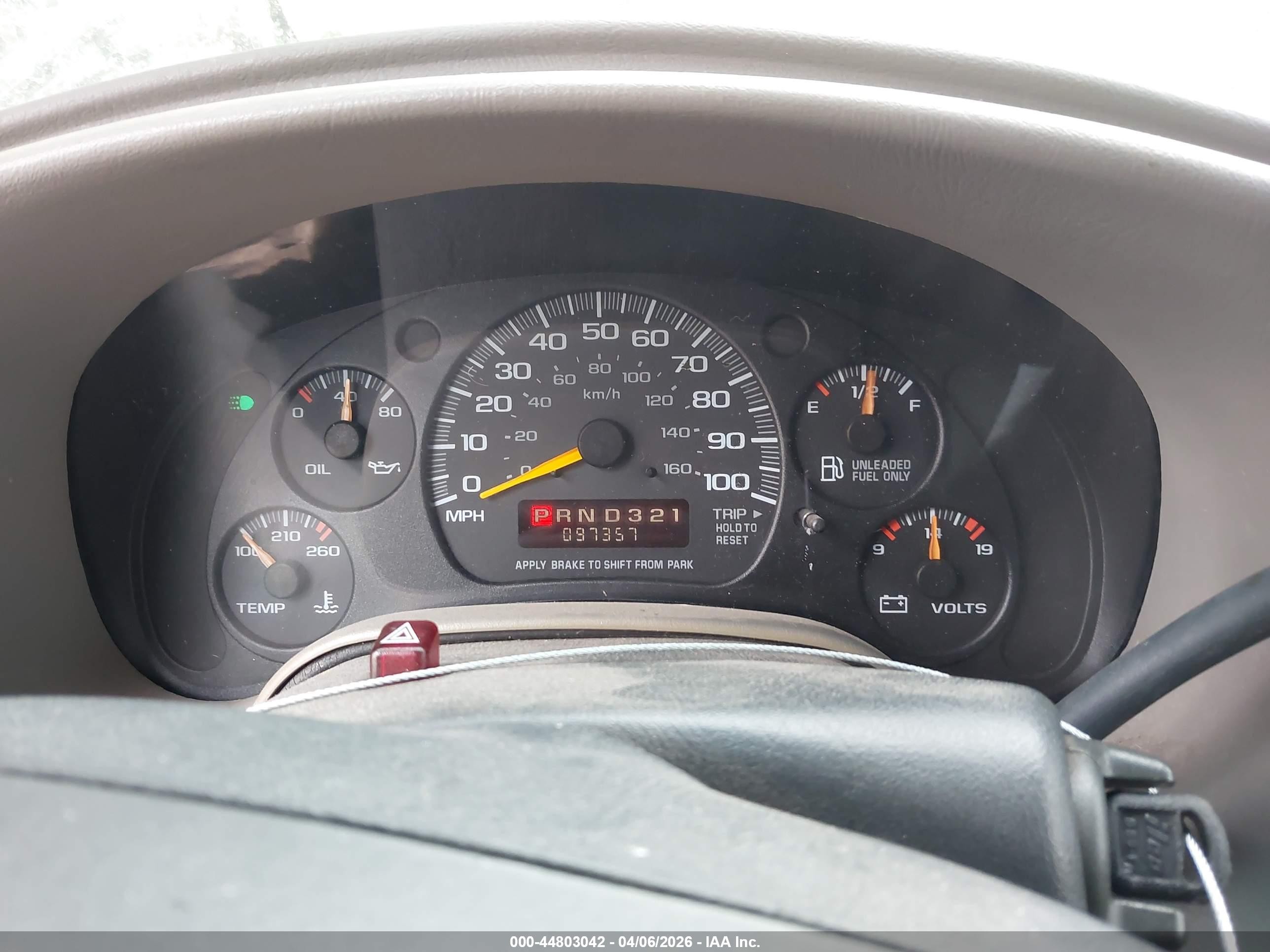 1998 Gmc Safari Sle Темно-бордовый vin: 1GKDM19WXWB504589