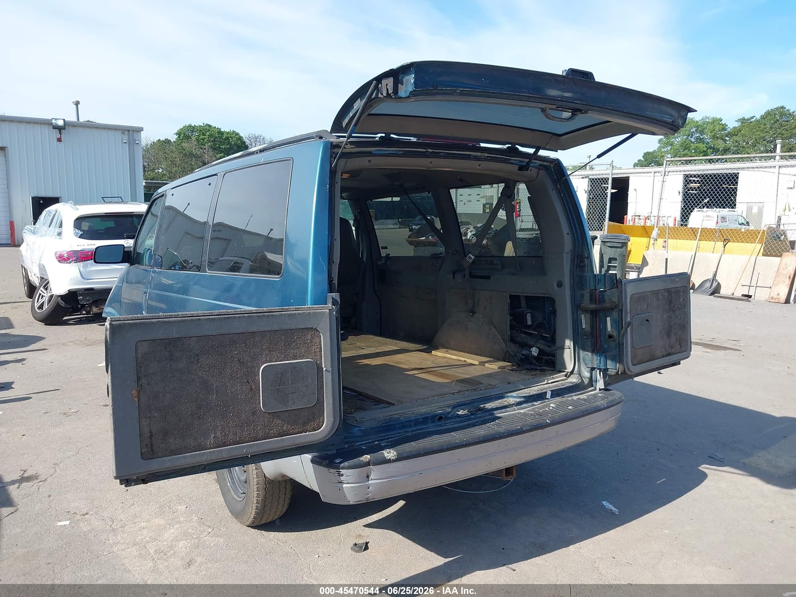 1999 Gmc Safari Passenger Sl Синий vin: 1GKDM19WXXB531938