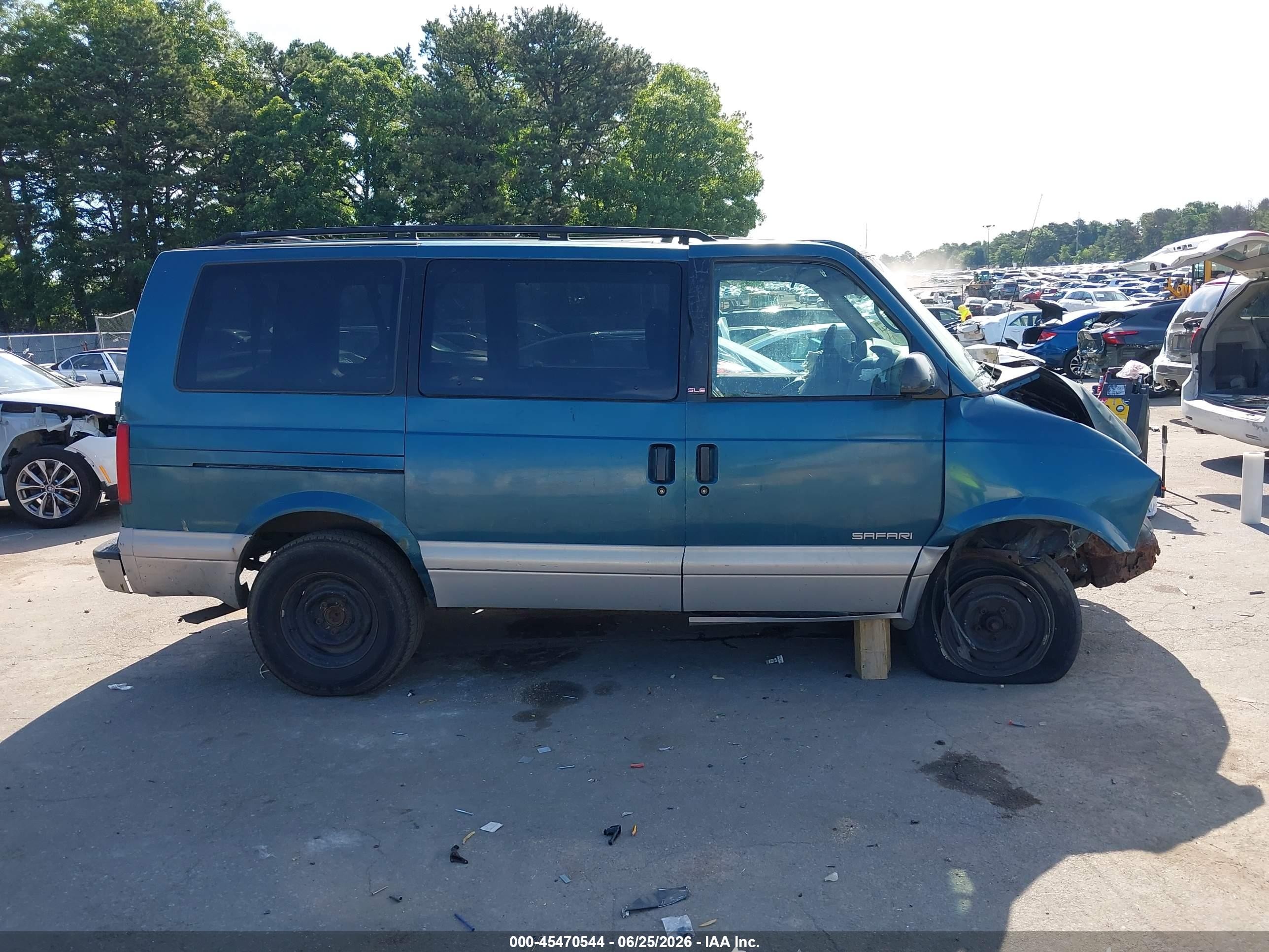 1999 Gmc Safari Passenger Sl Синий vin: 1GKDM19WXXB531938