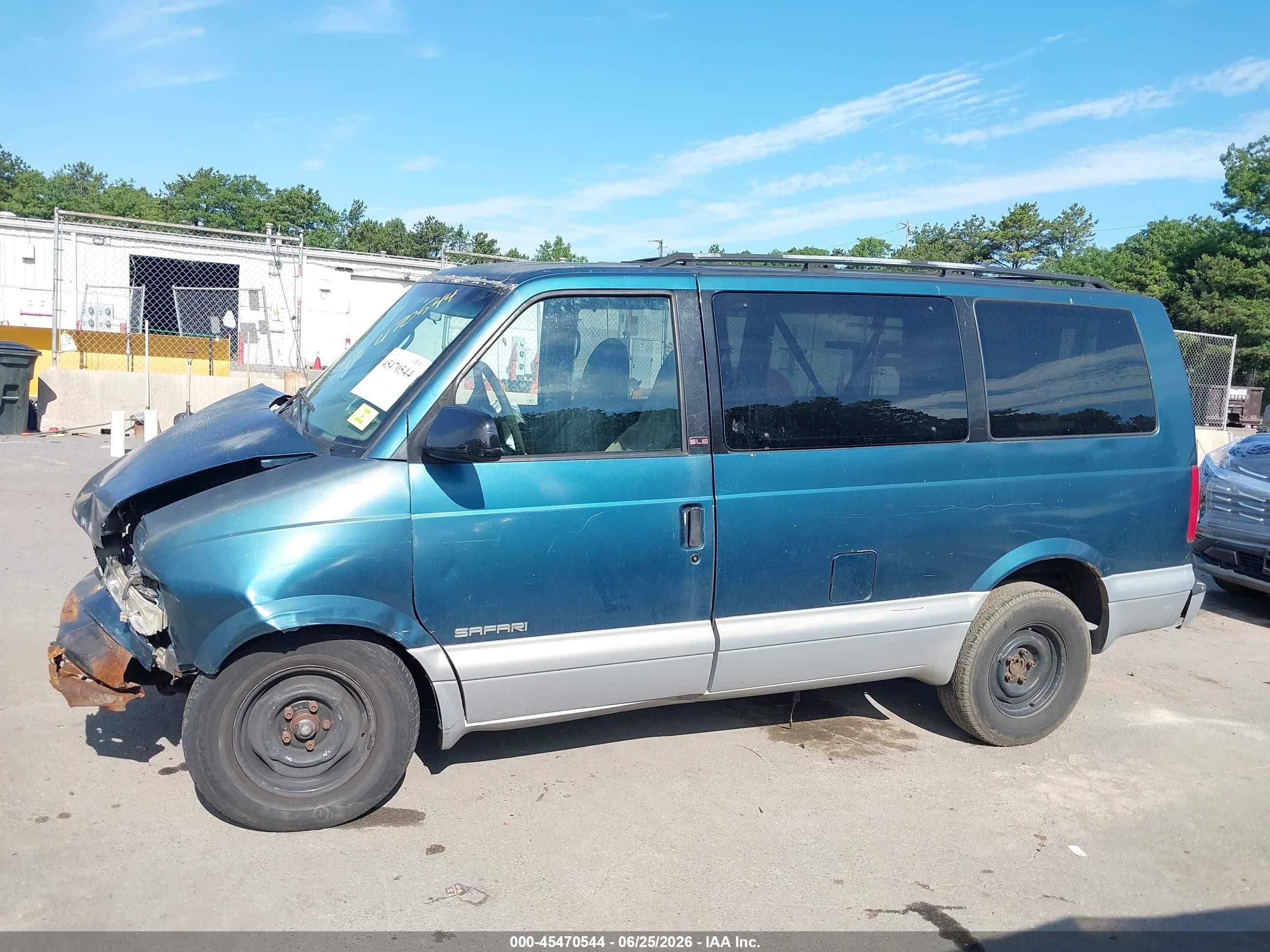 1999 Gmc Safari Passenger Sl Синий vin: 1GKDM19WXXB531938