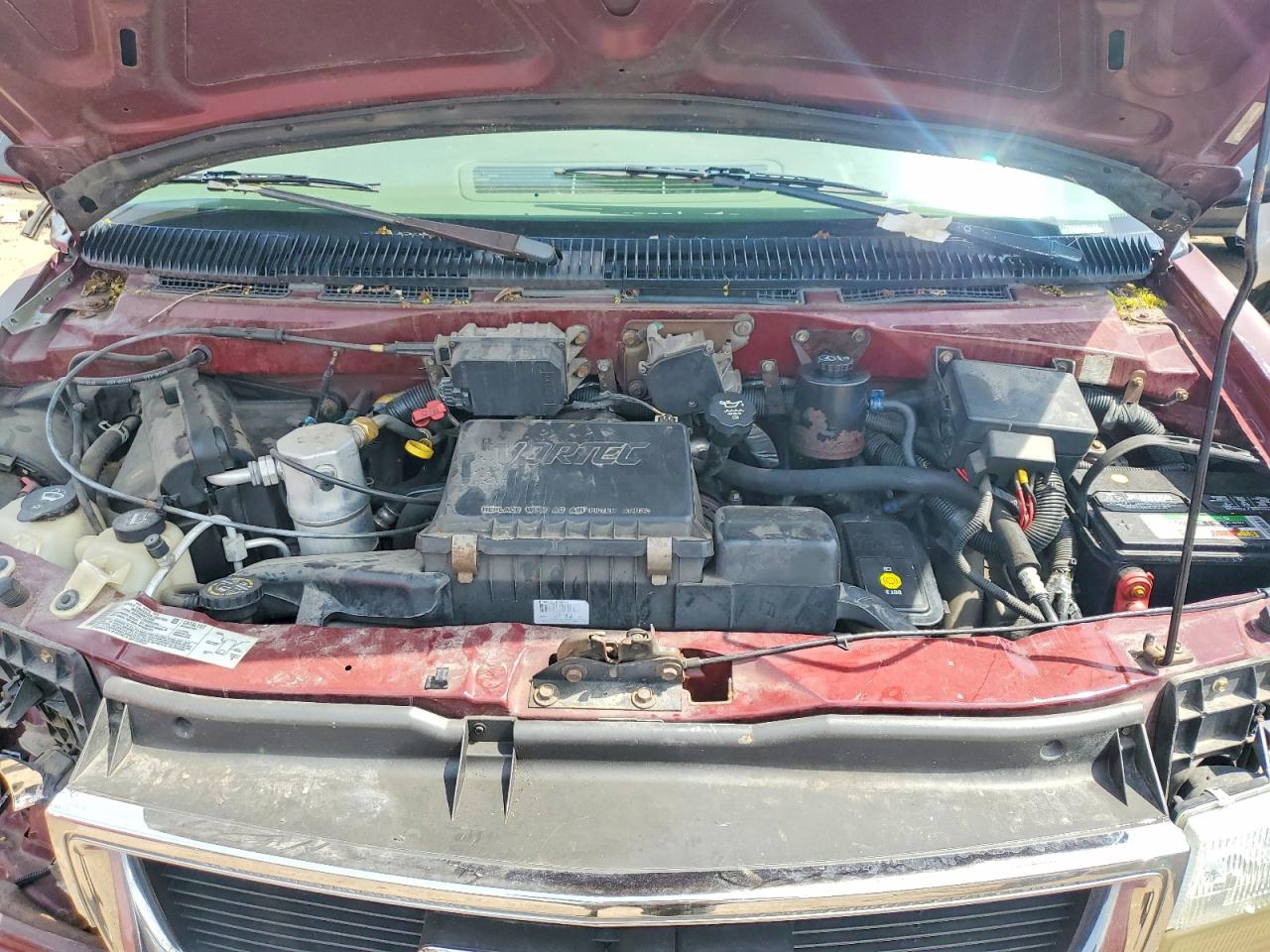 2005 Gmc Safari Xt Maroon vin: 1GKDM19X25B504710