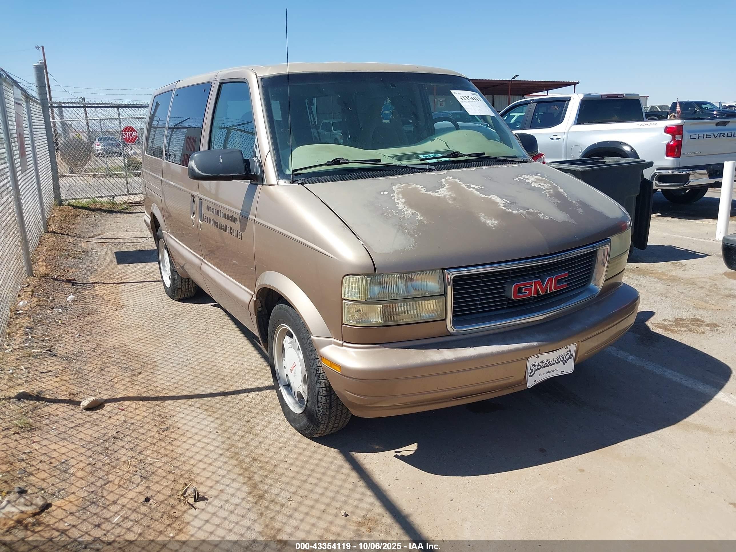 2004 Gmc Safari   Бежевый vin: 1GKDM19X54B502688