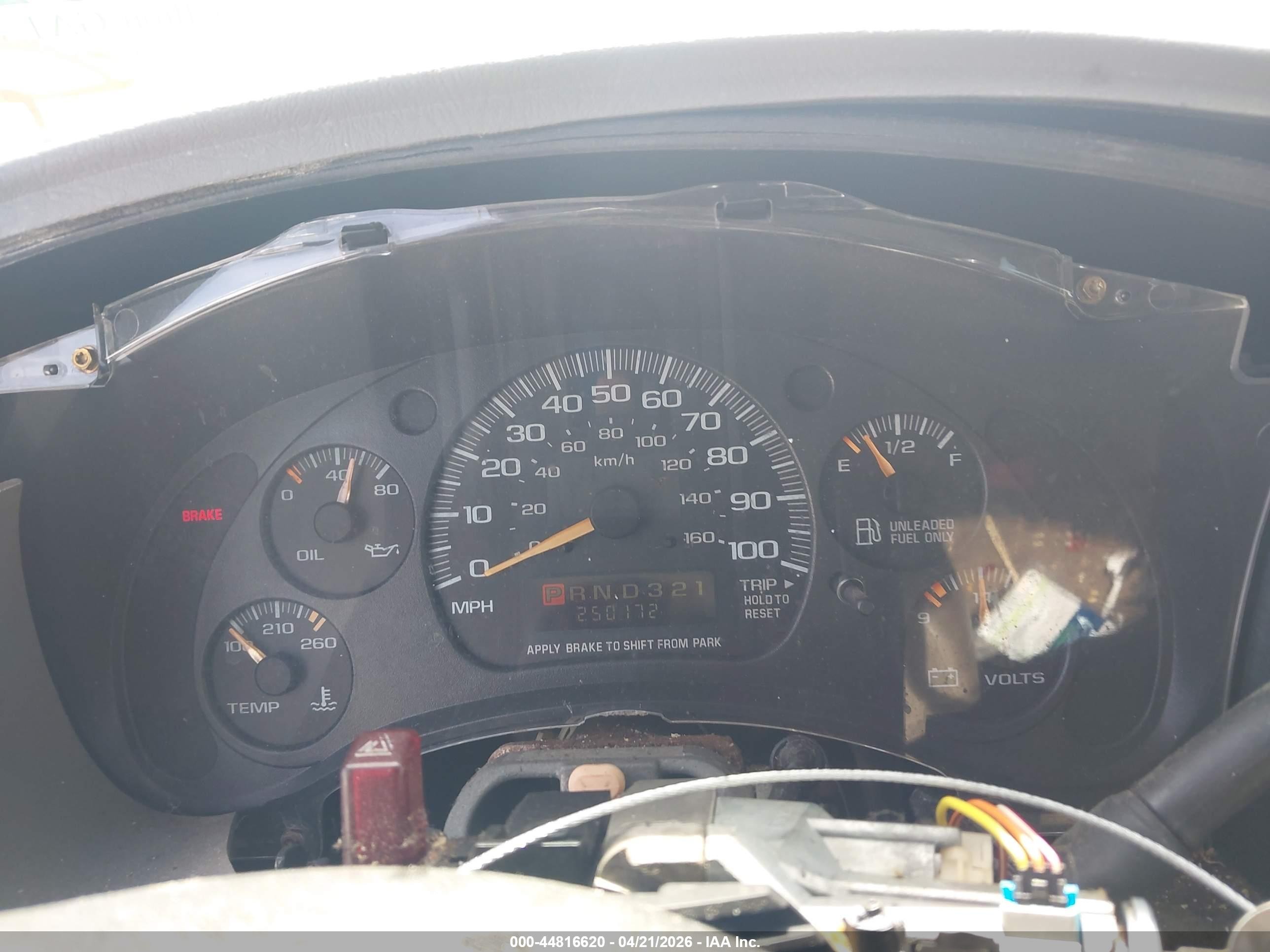 2005 Gmc Safari   Gray vin: 1GKDM19X95B503621