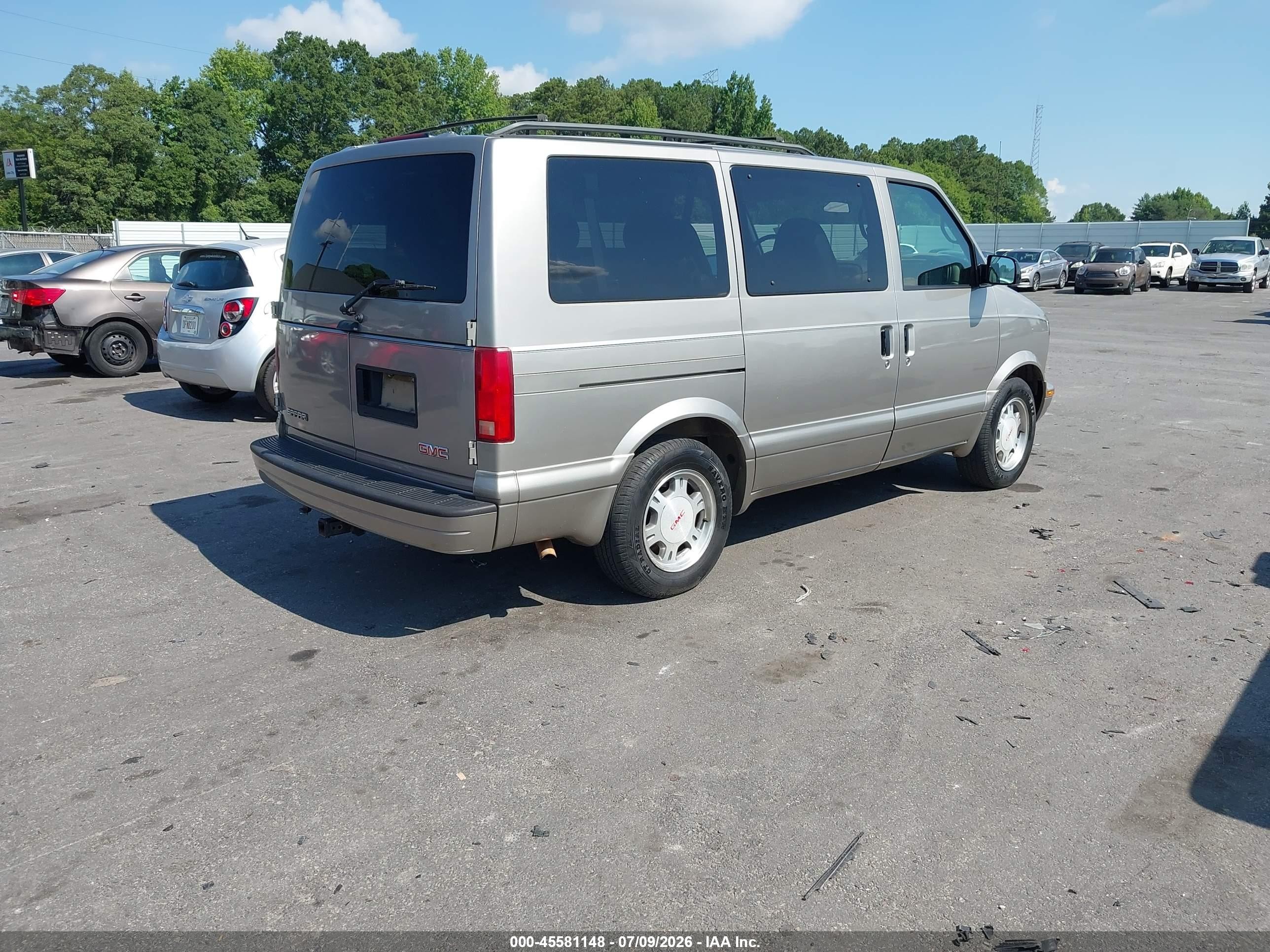 2005 Gmc Safari Passenger   Бежевый vin: 1GKDM19XX5B503613