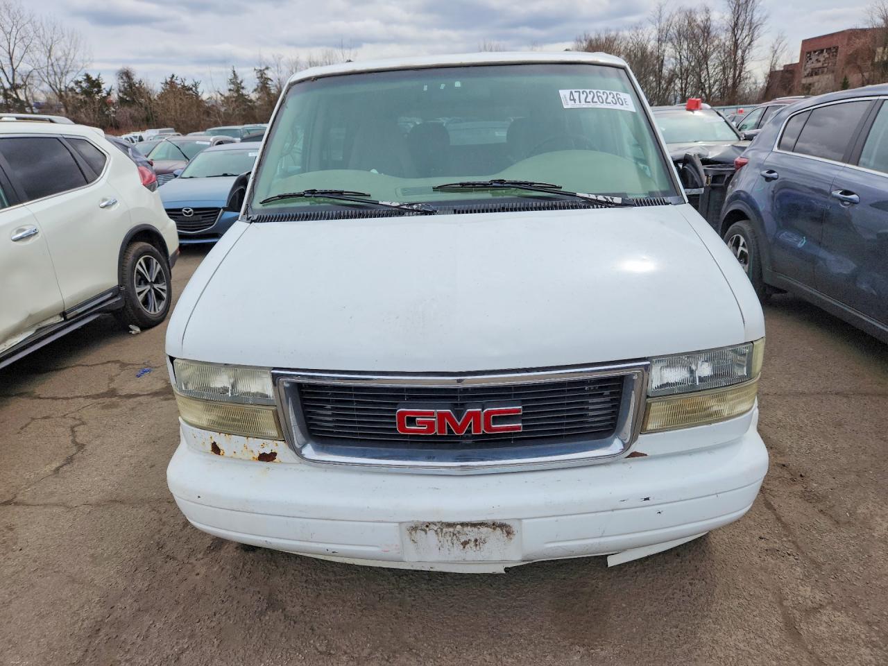 2005 Gmc Safari Xt White vin: 1GKDM19XX5B506656