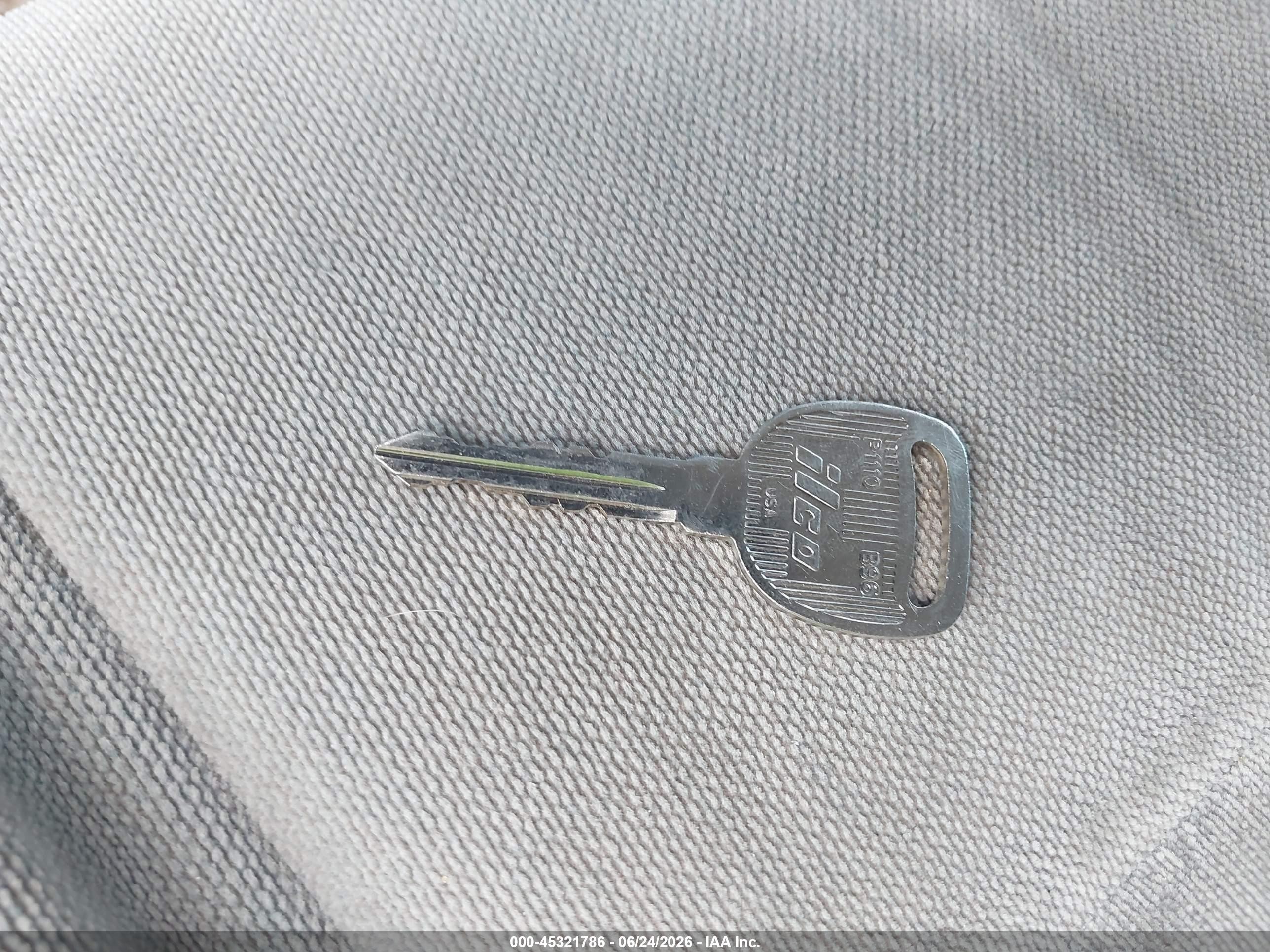 2006 Gmc Envoy Sle Серебряный vin: 1GKDS13S162121099