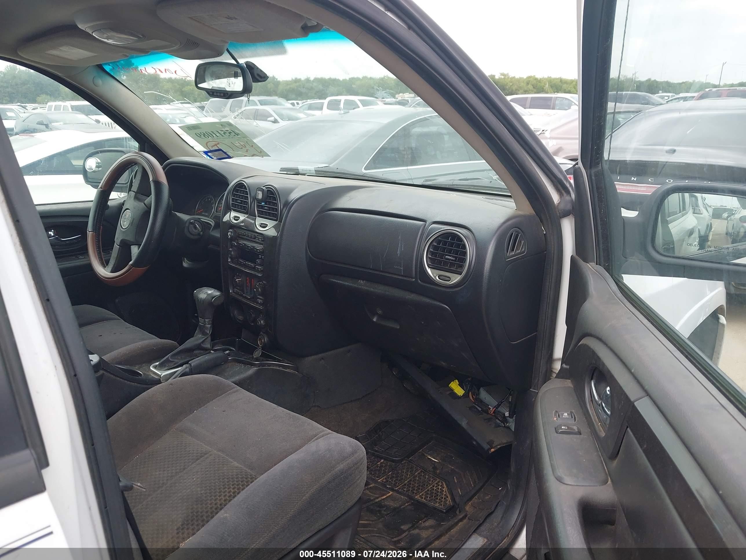 2007 Gmc Envoy Sle White vin: 1GKDS13S472152011