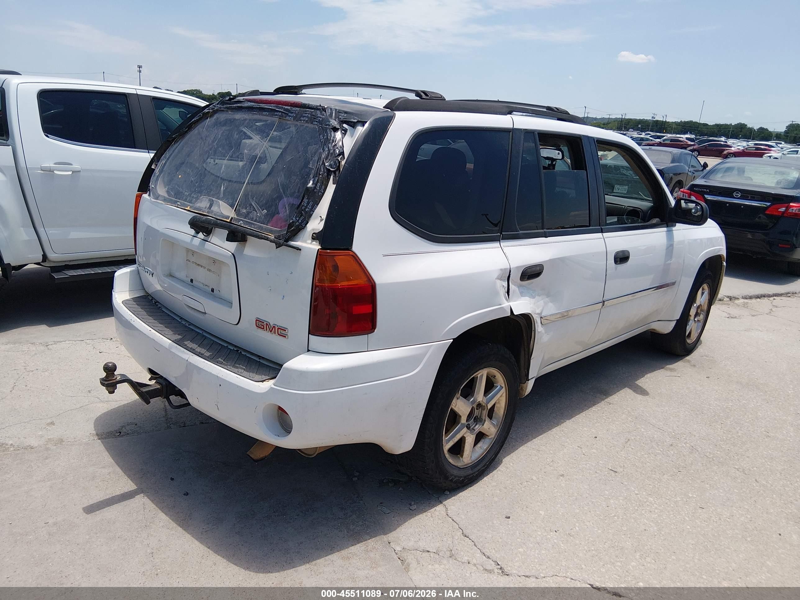 2007 Gmc Envoy Sle White vin: 1GKDS13S472152011
