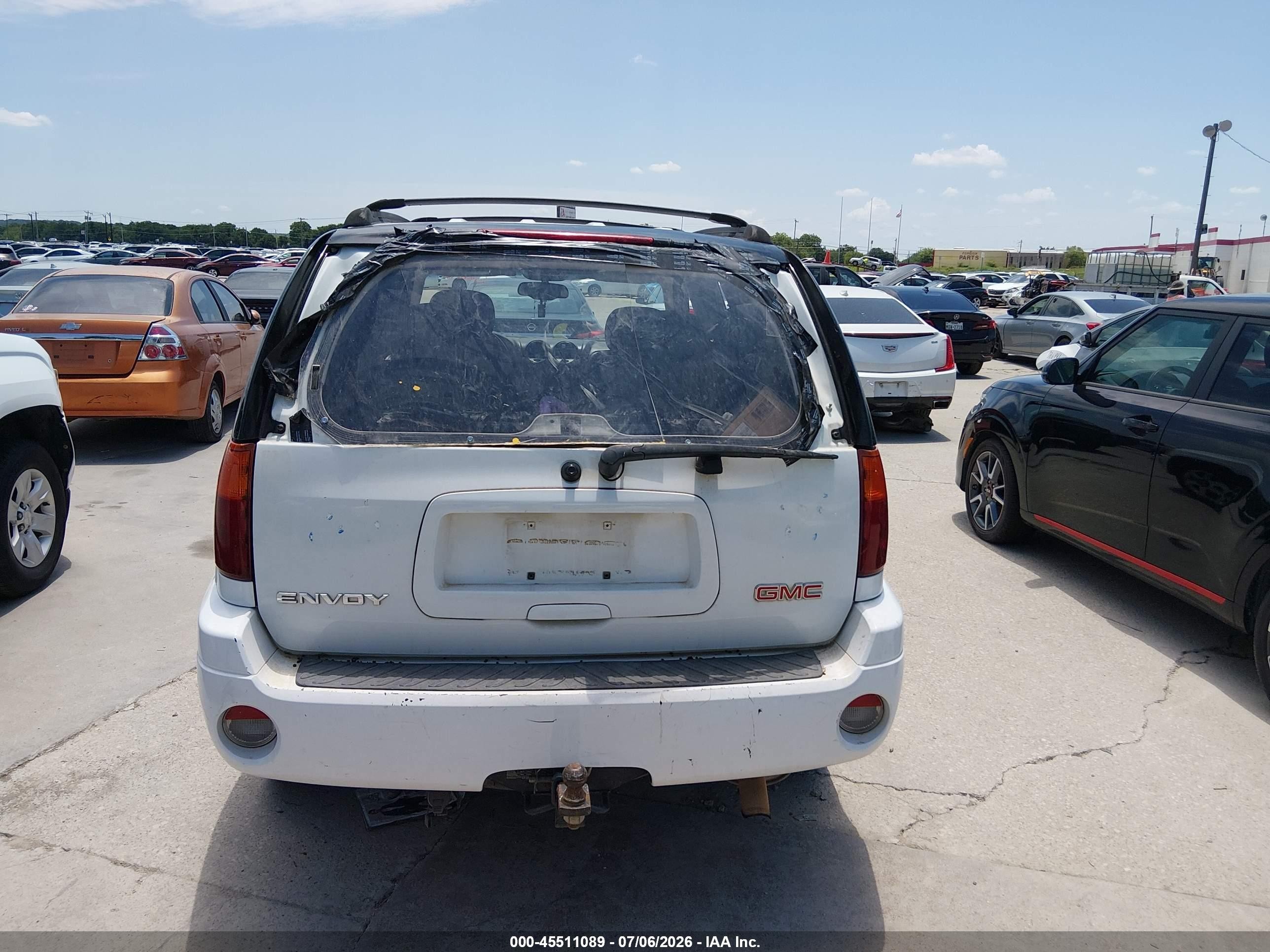 2007 Gmc Envoy Sle White vin: 1GKDS13S472152011