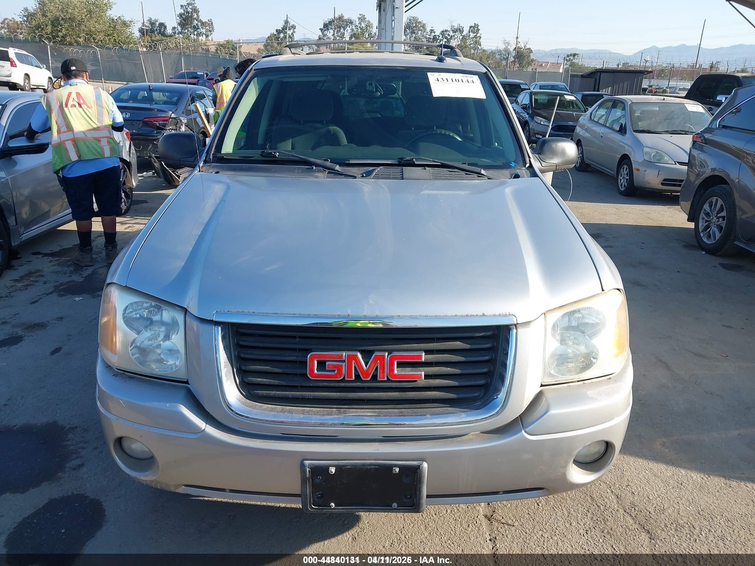 2005 Gmc Envoy Sle Серебряный vin: 1GKDS13S652146370