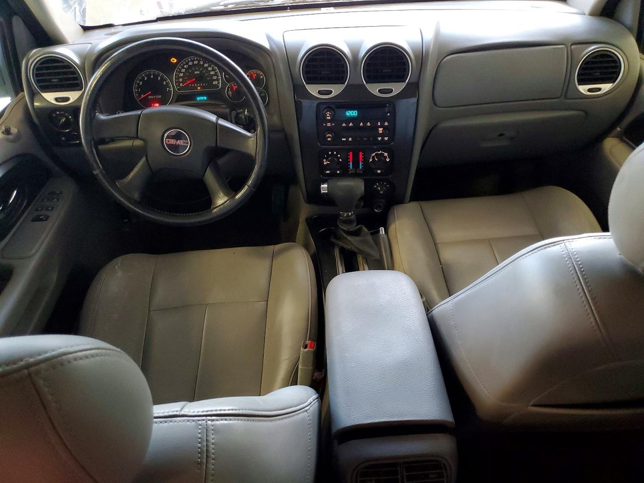 2007 Gmc Envoy Silver vin: 1GKDS13S772180224