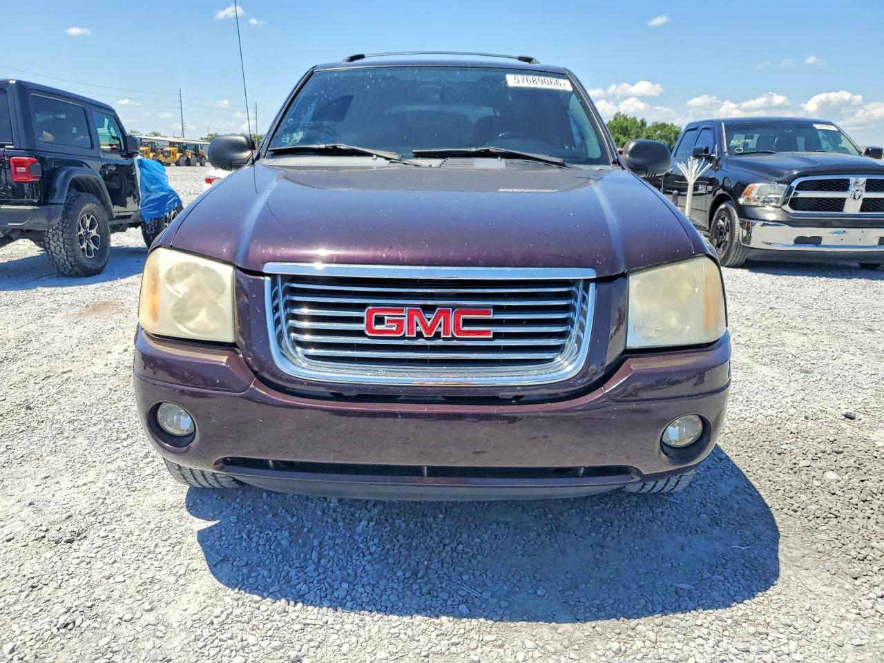 2008 Gmc Envoy Maroon vin: 1GKDS13S782208024