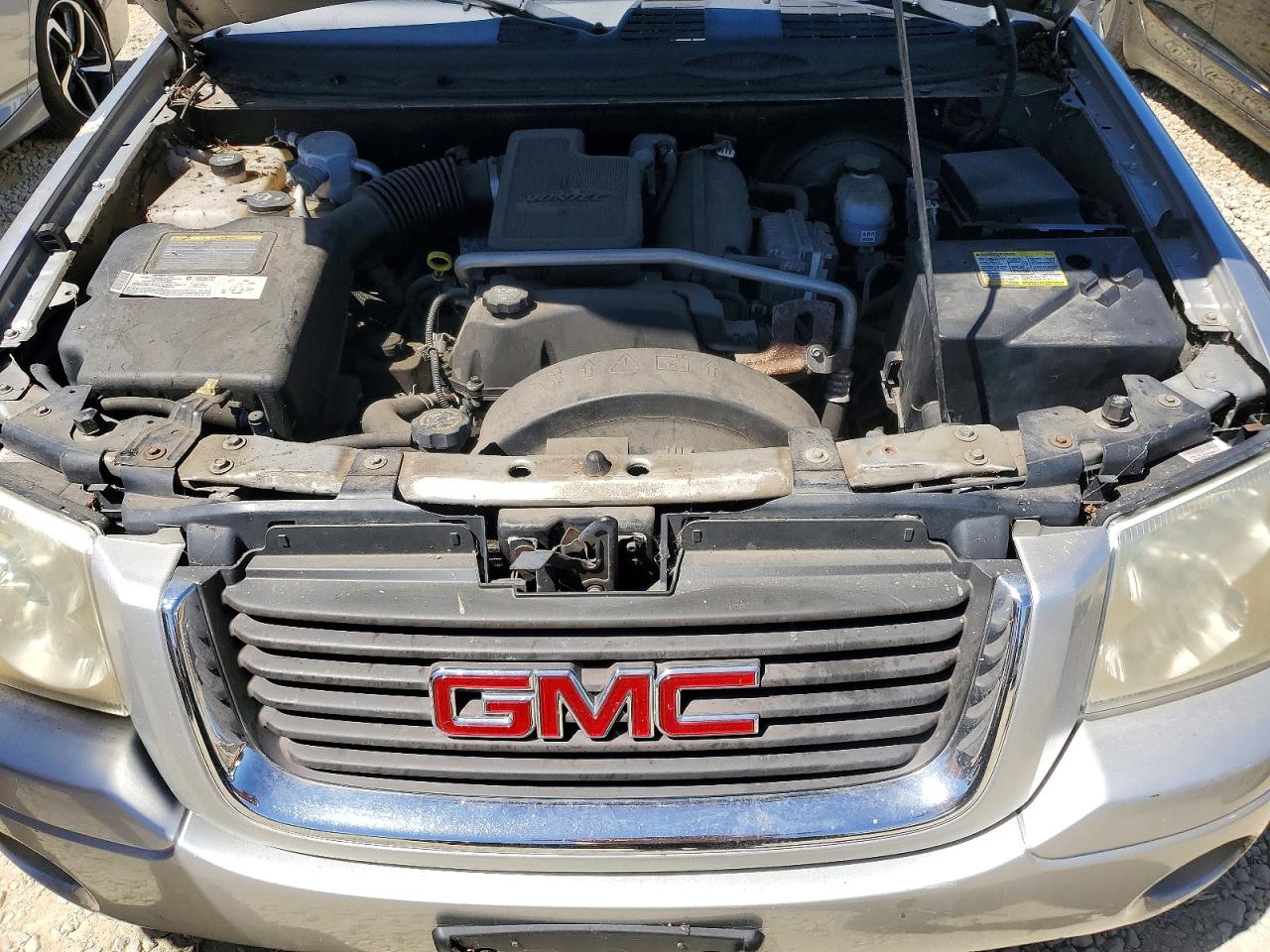 2005 Gmc Envoy Silver vin: 1GKDT13S052363717
