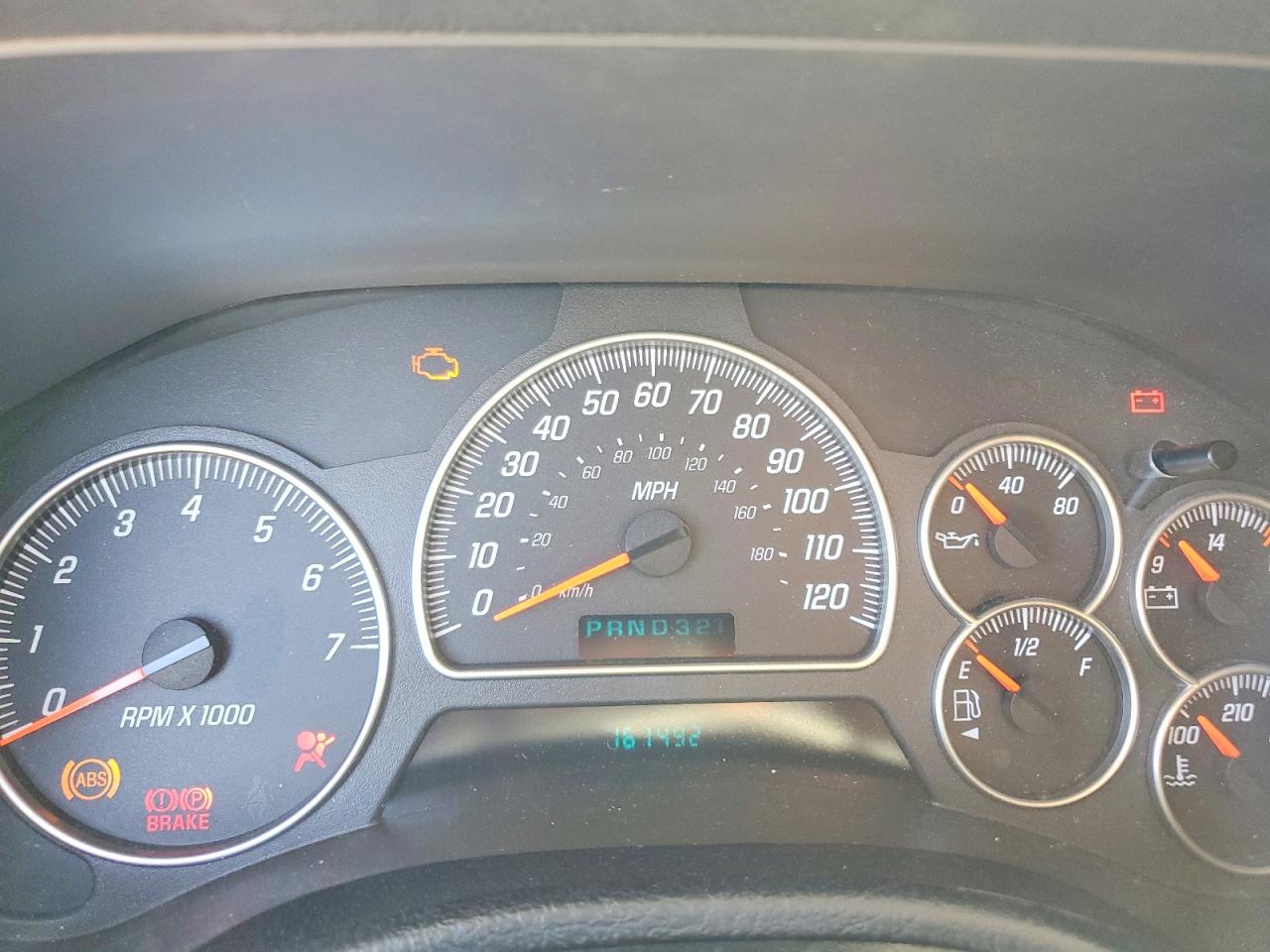 2005 Gmc Envoy Silver vin: 1GKDT13S052363717