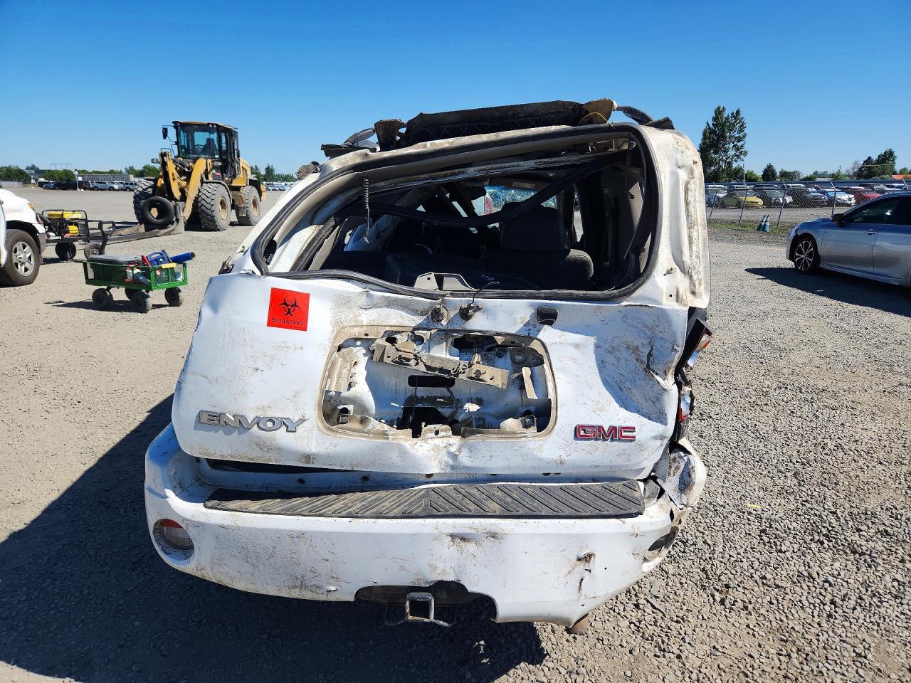 2004 Gmc Envoy White vin: 1GKDT13S142115281