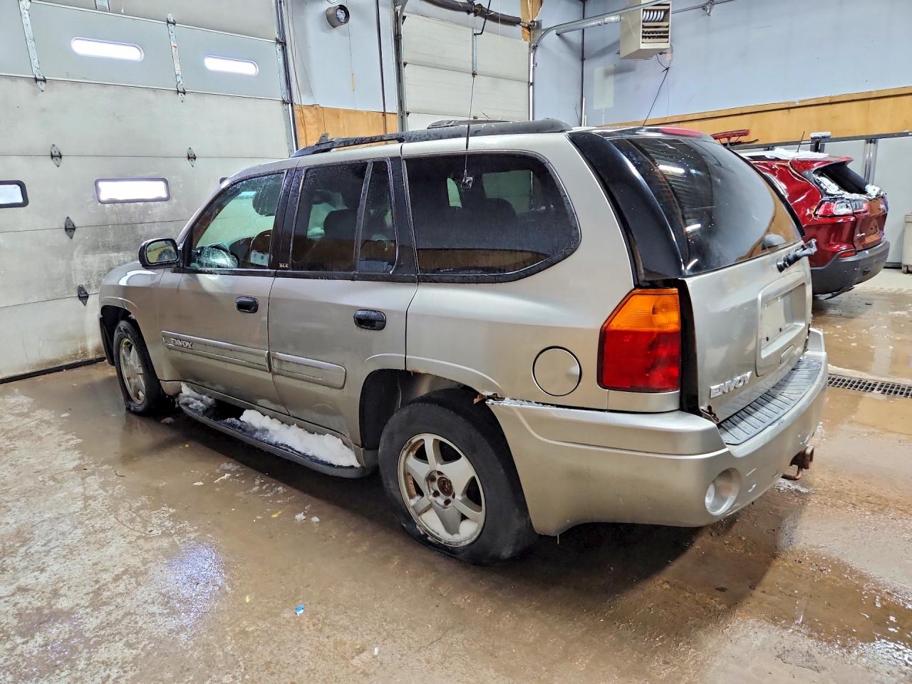 2002 Gmc Envoy Beige vin: 1GKDT13S222283489