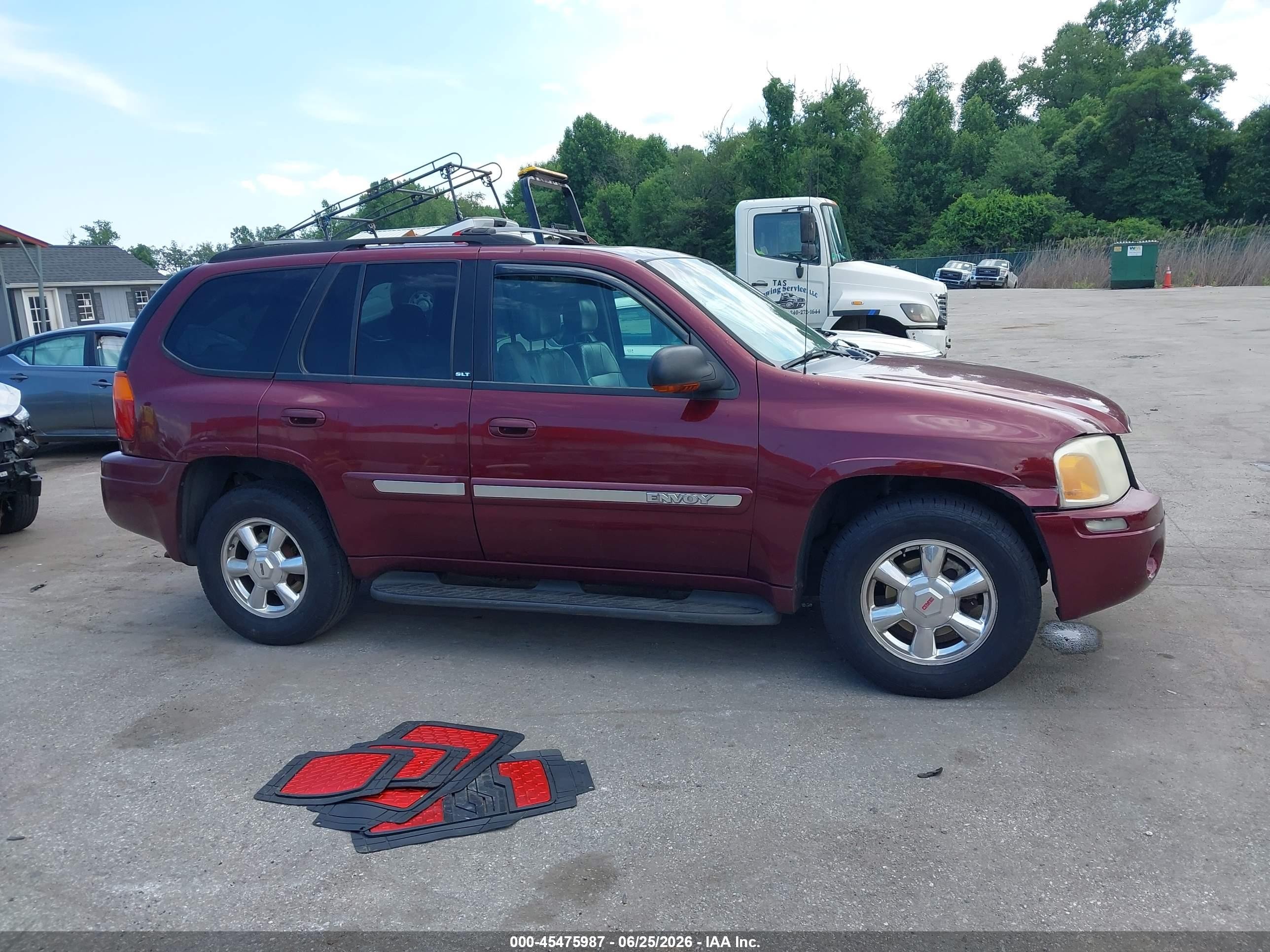 2003 Gmc Envoy Slt Burgundy vin: 1GKDT13S232348424