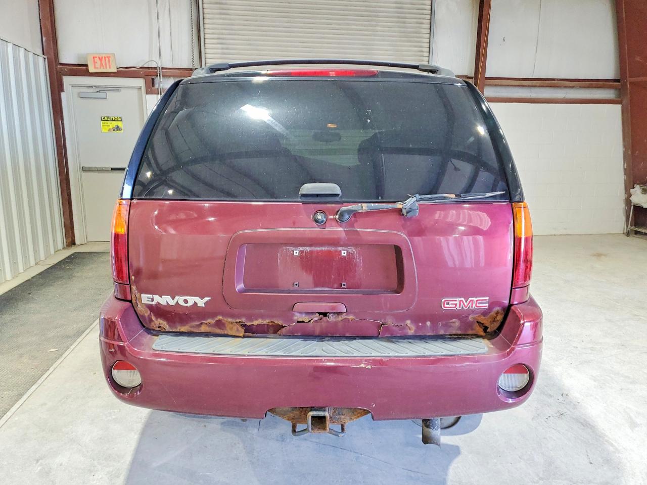 2005 Gmc Envoy Burgundy vin: 1GKDT13S252182179