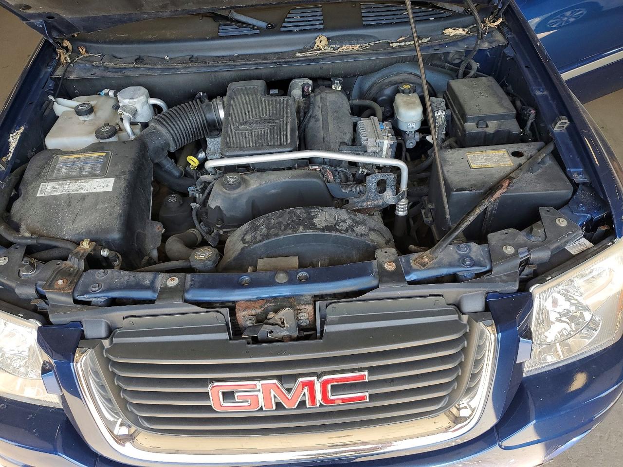 2005 Gmc Envoy Blue vin: 1GKDT13S252298353