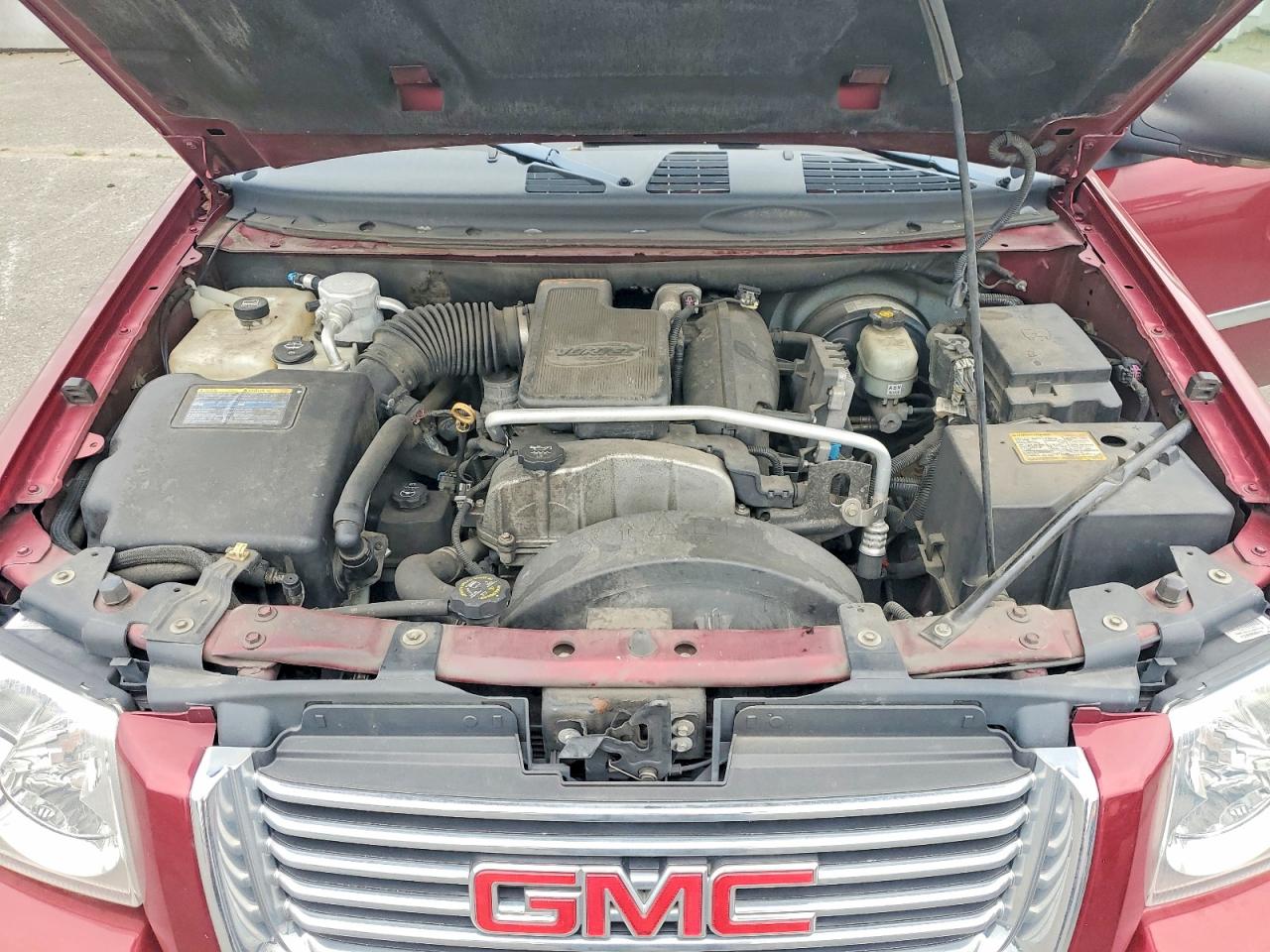 2007 Gmc Envoy Burgundy vin: 1GKDT13S272158709
