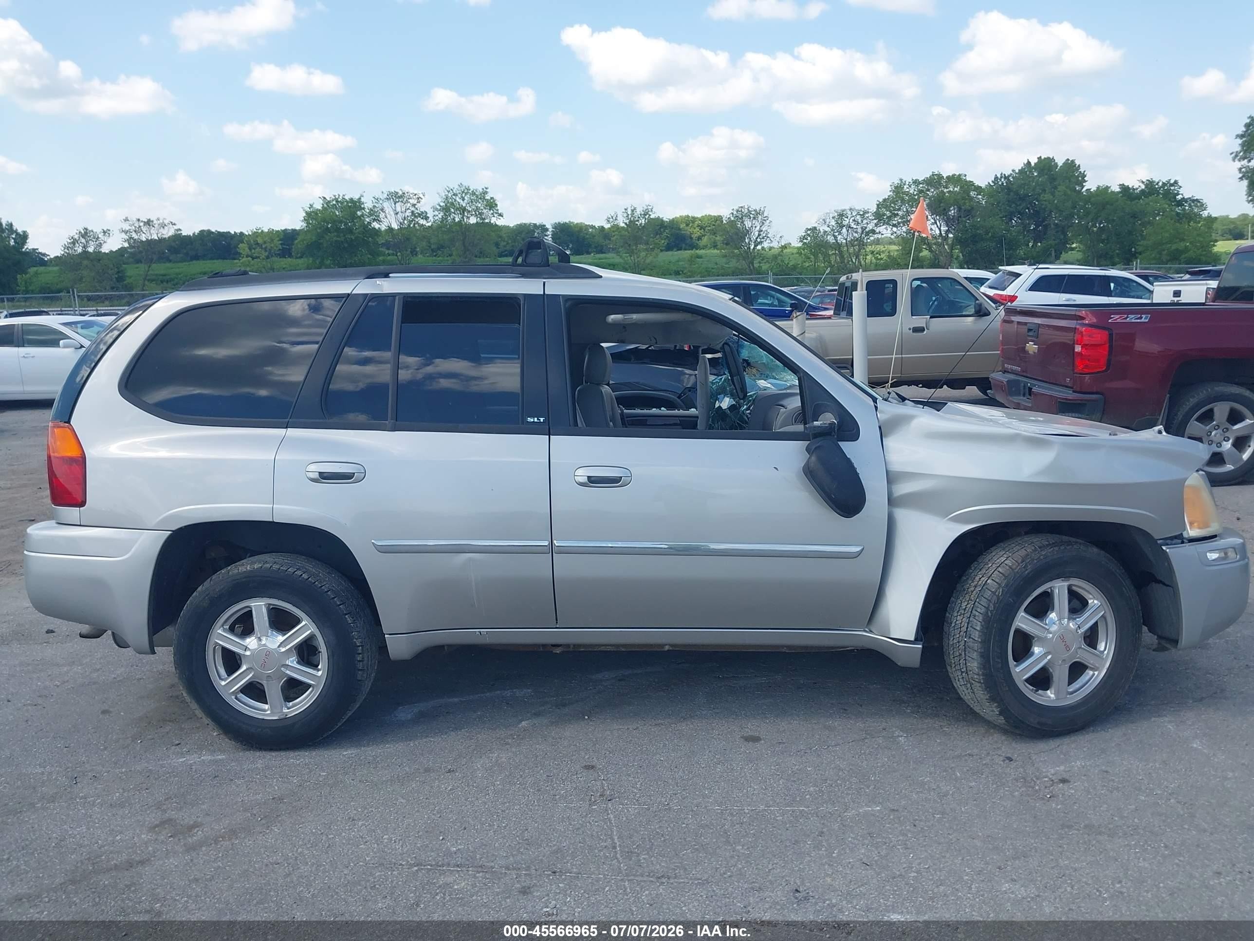 2007 Gmc Envoy Slt Silver vin: 1GKDT13S272234879