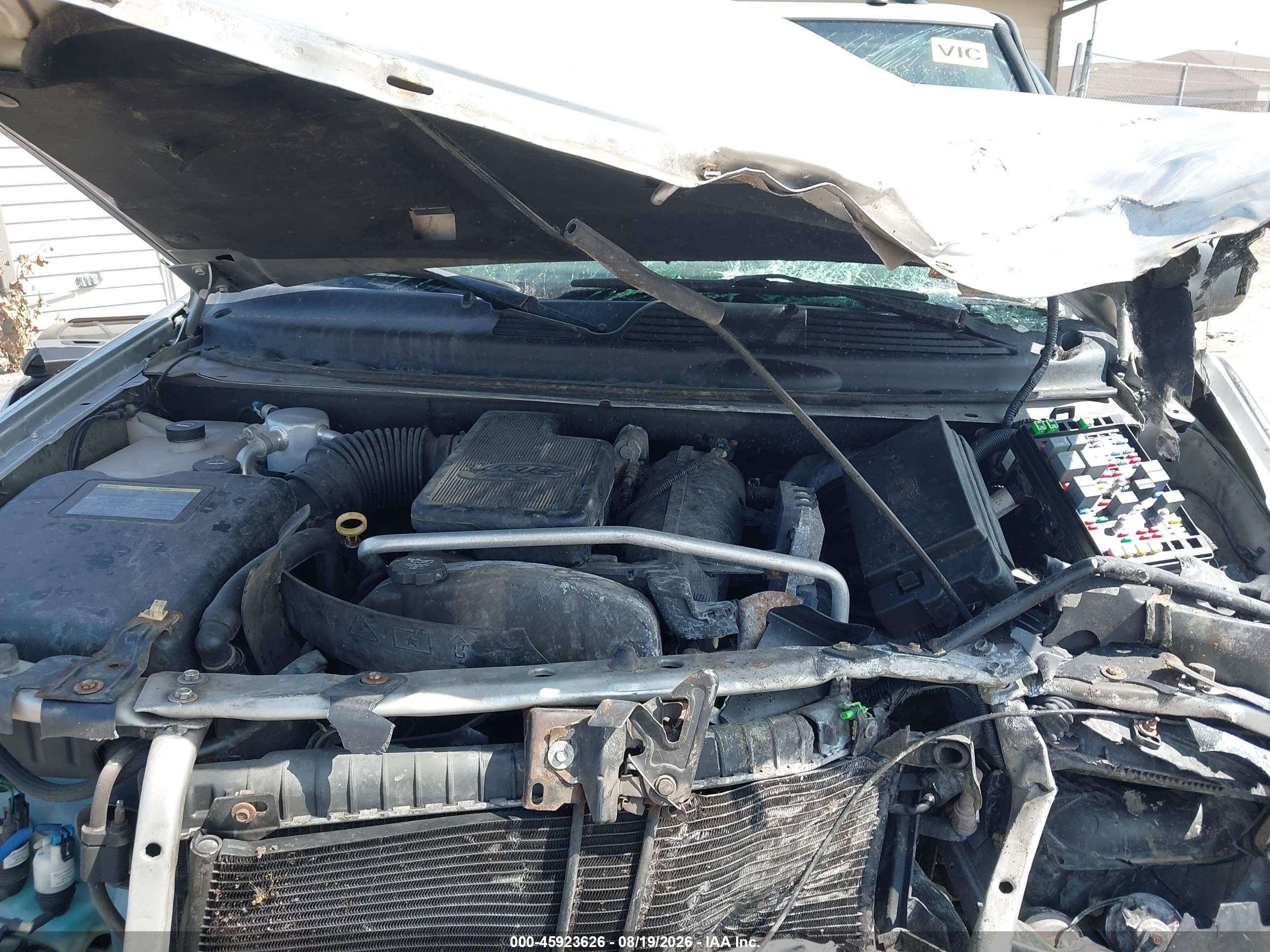 2008 Gmc Envoy Silver vin: 1GKDT13S282223995