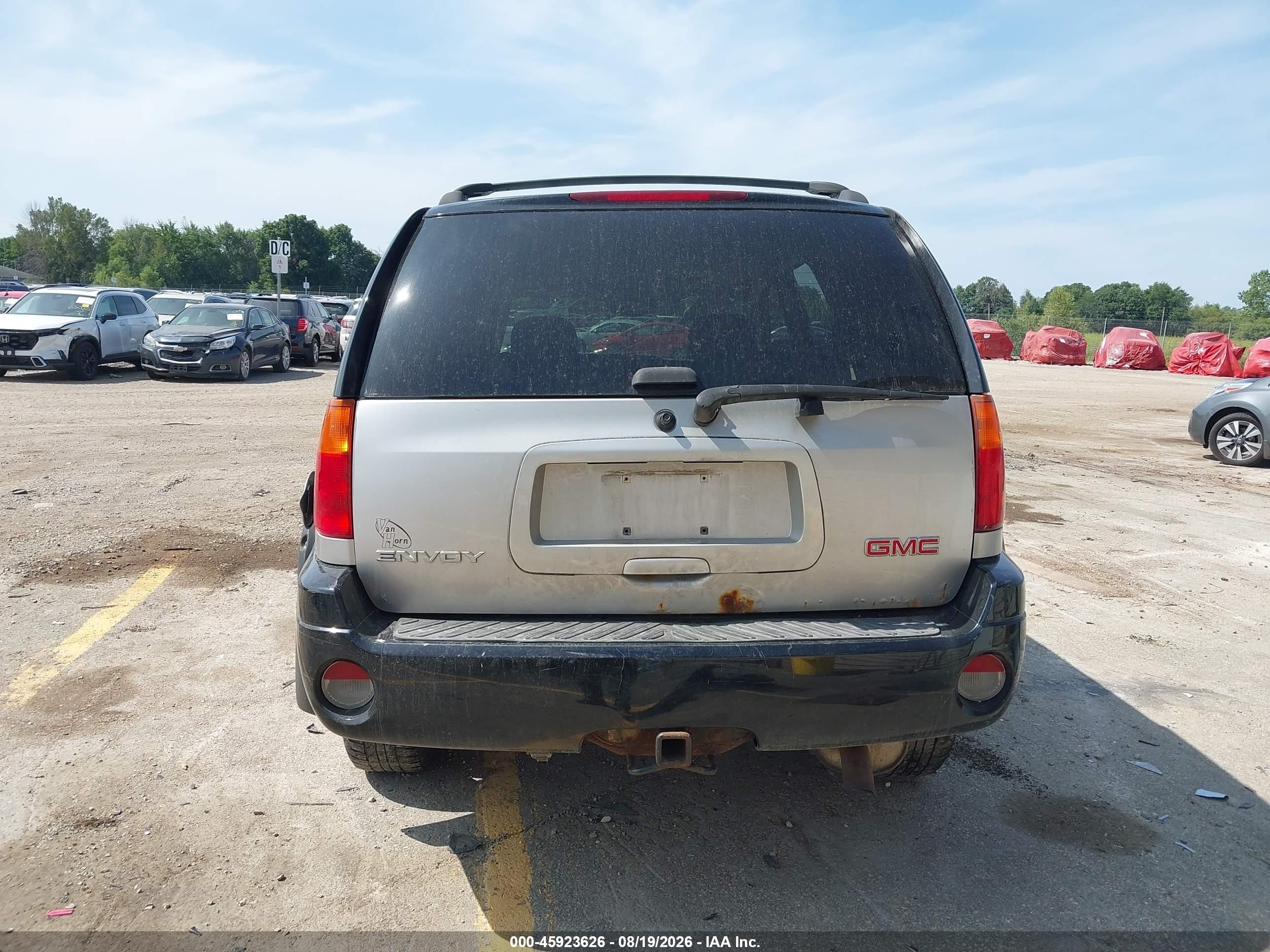 2008 Gmc Envoy Silver vin: 1GKDT13S282223995