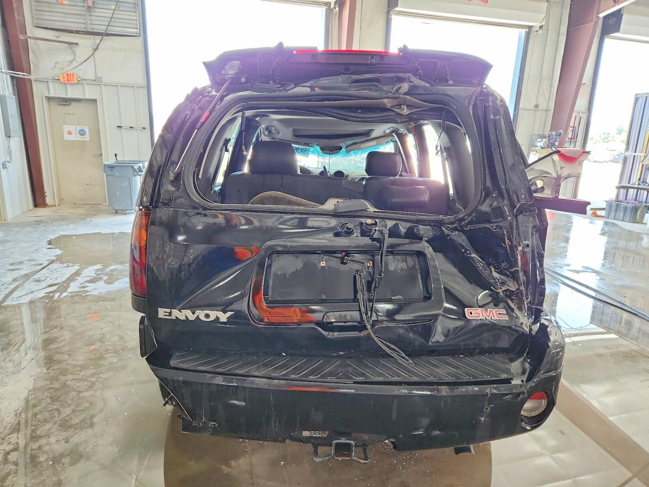 2004 Gmc Envoy Black vin: 1GKDT13S342127268