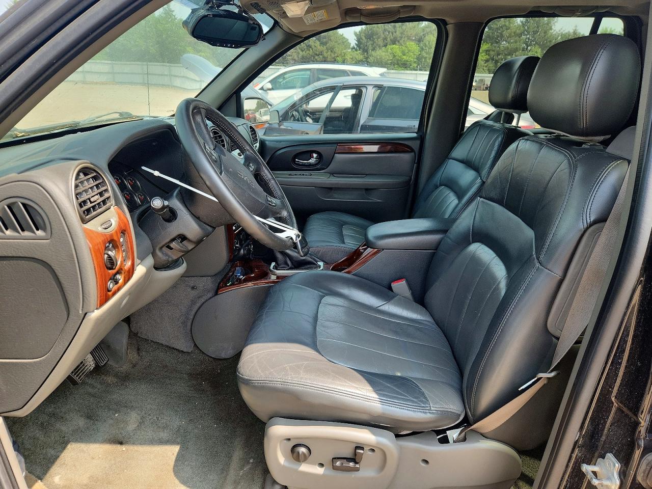 2004 Gmc Envoy Серый vin: 1GKDT13S342370997