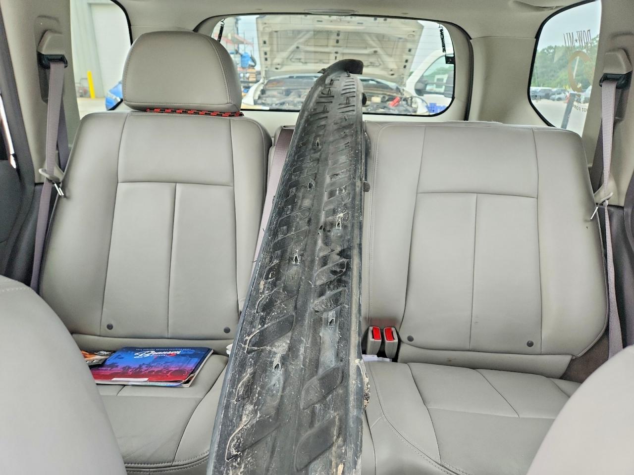 2006 Gmc Envoy Silver vin: 1GKDT13S362204398