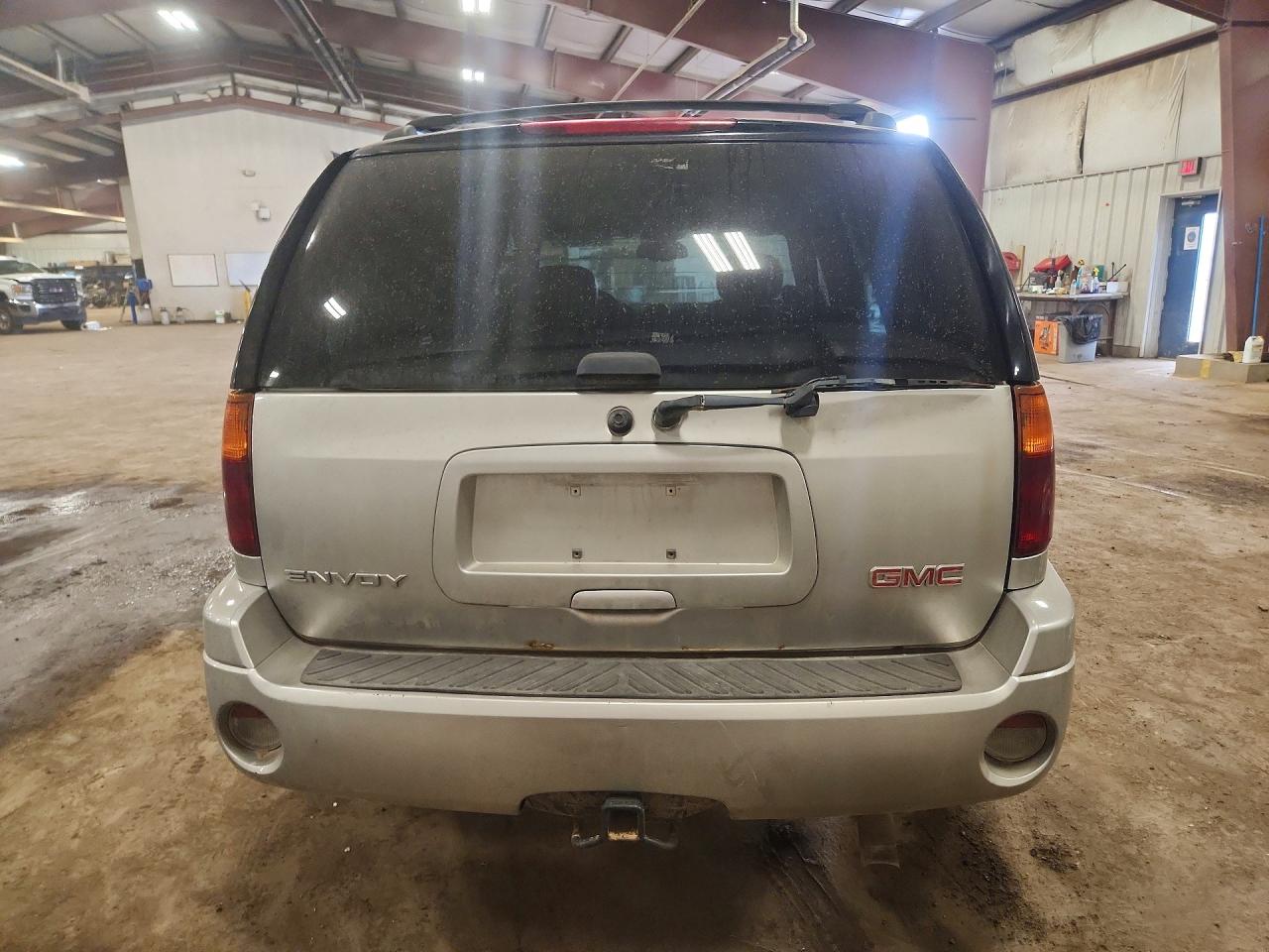 2006 Gmc Envoy Silver vin: 1GKDT13S362307658