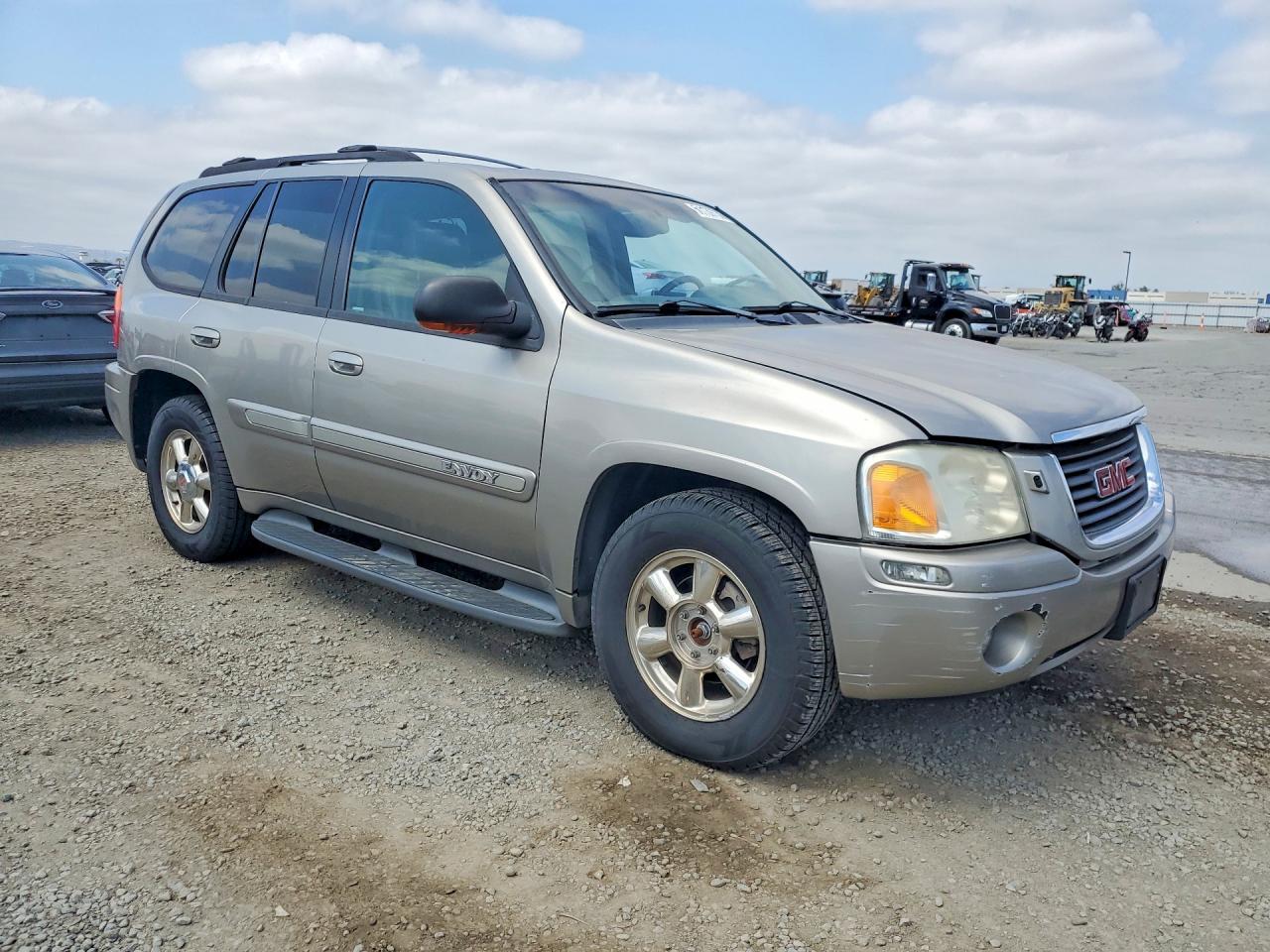 2002 Gmc Envoy Silver vin: 1GKDT13S422348469