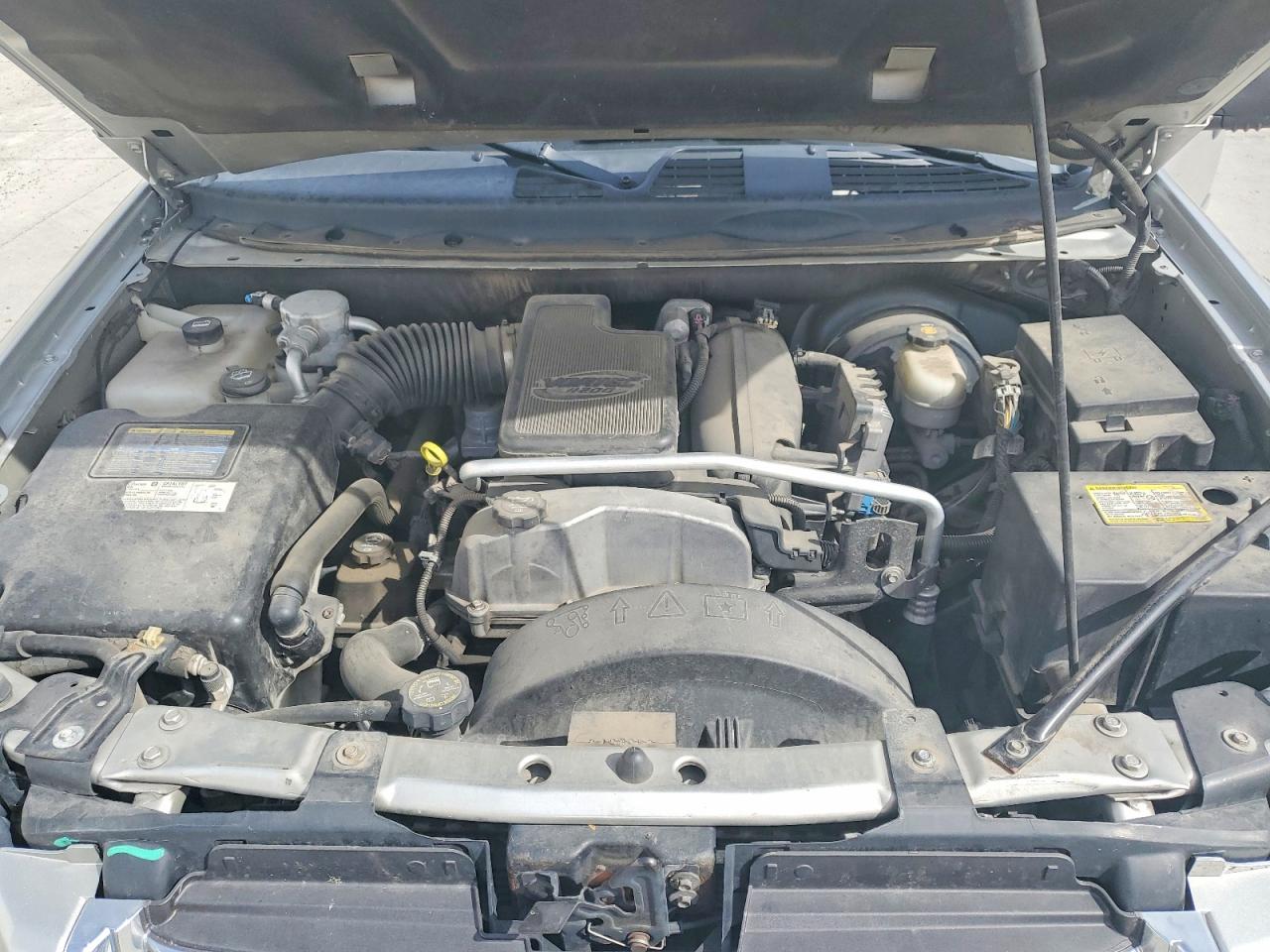 2006 Gmc Envoy Silver vin: 1GKDT13S462123328