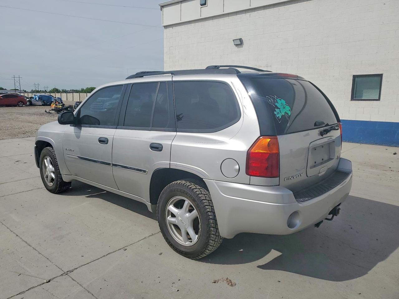 2006 Gmc Envoy Silver vin: 1GKDT13S462123328