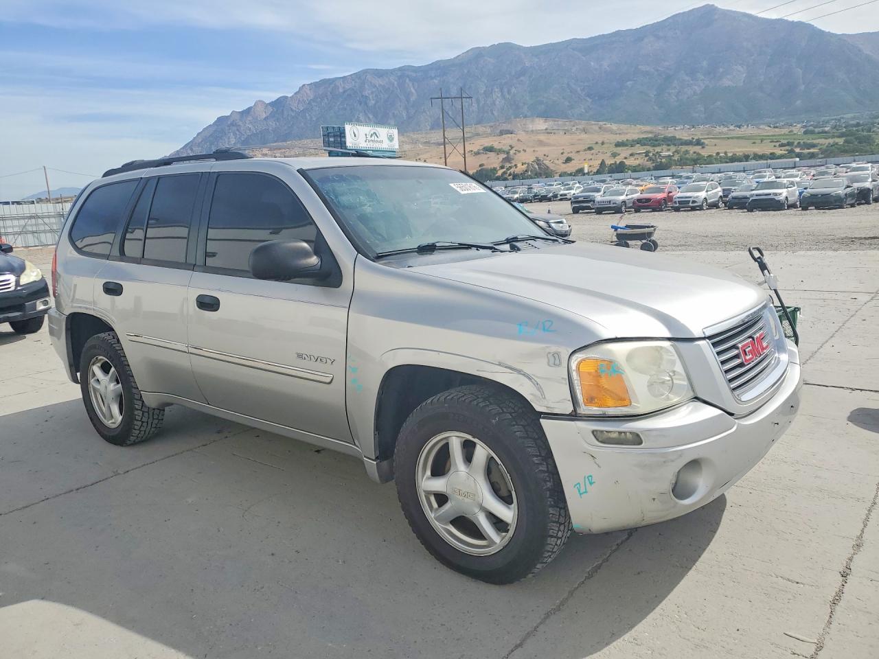 2006 Gmc Envoy Silver vin: 1GKDT13S462123328