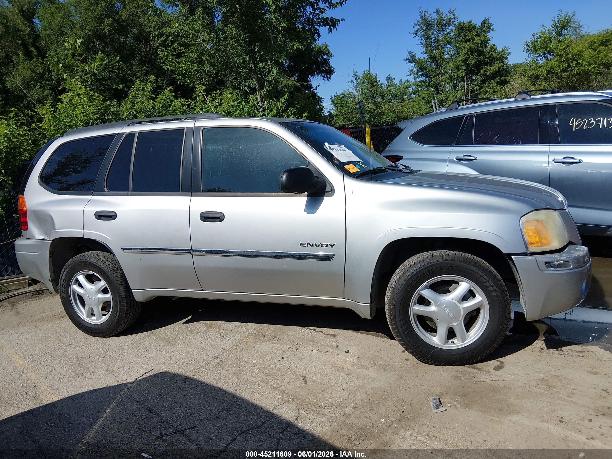 2006 Gmc Envoy Sle Silver vin: 1GKDT13S462152862