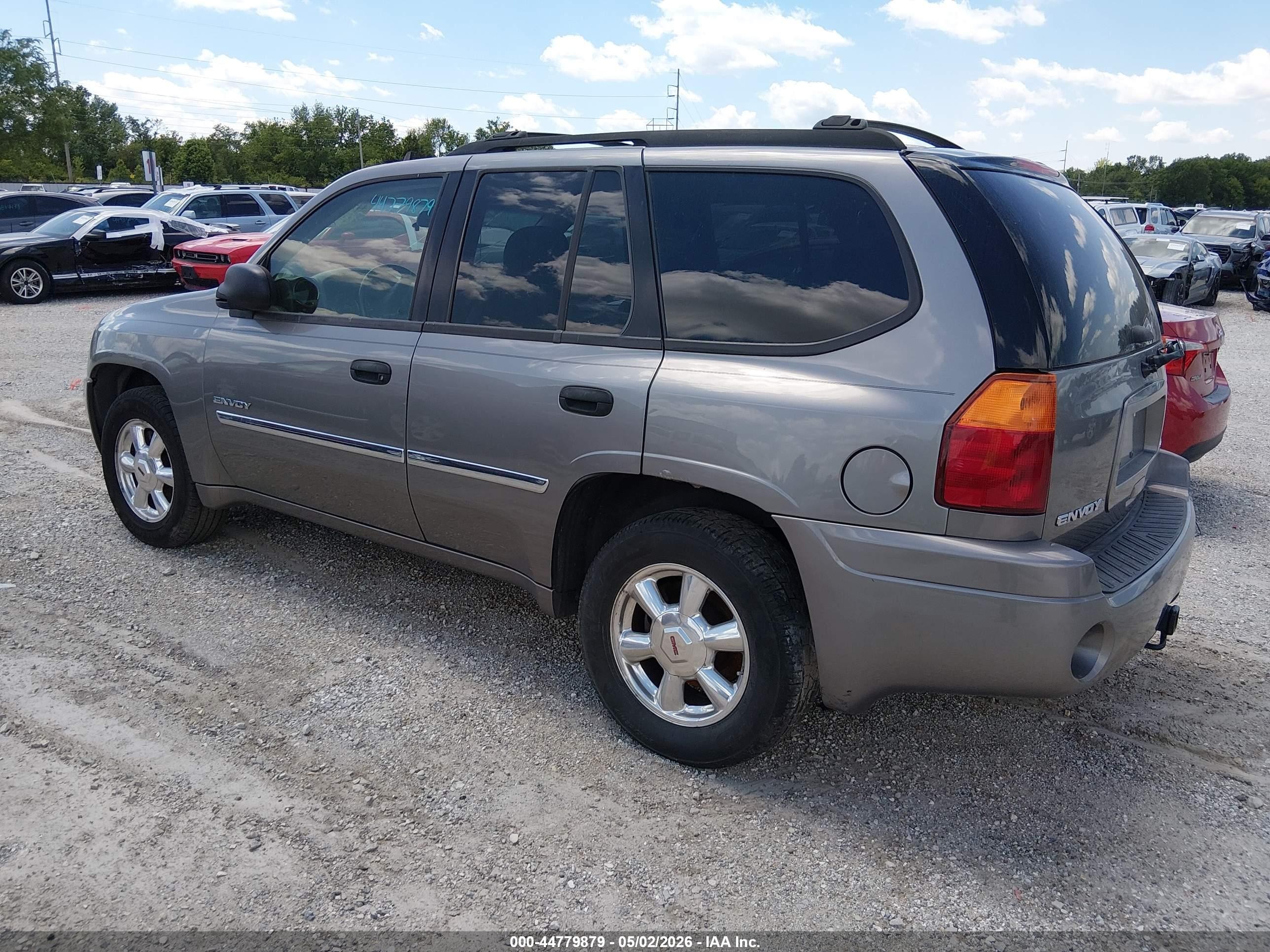 2006 Gmc Envoy Sle Tan vin: 1GKDT13S462235739
