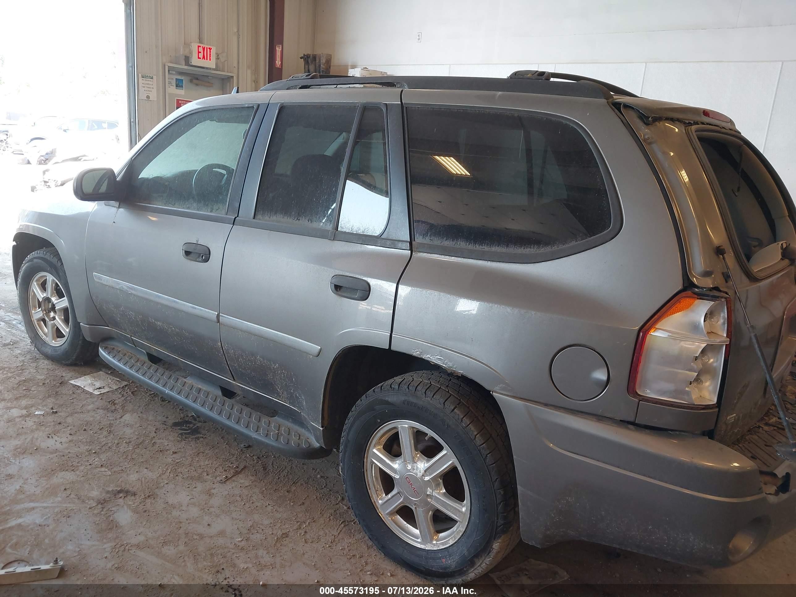 2008 Gmc Envoy Sle Gray vin: 1GKDT13S482155666