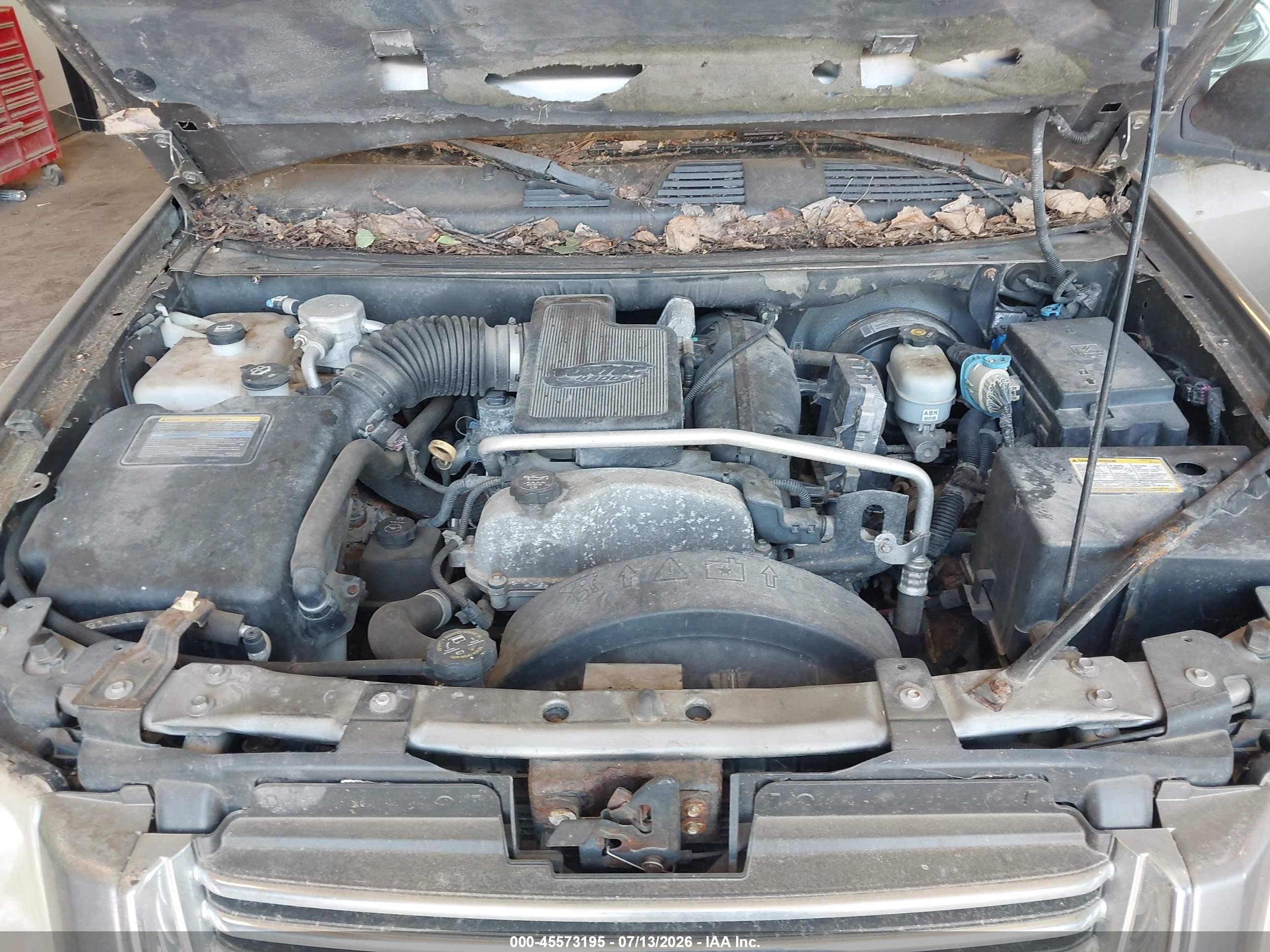 2008 Gmc Envoy Sle Gray vin: 1GKDT13S482155666