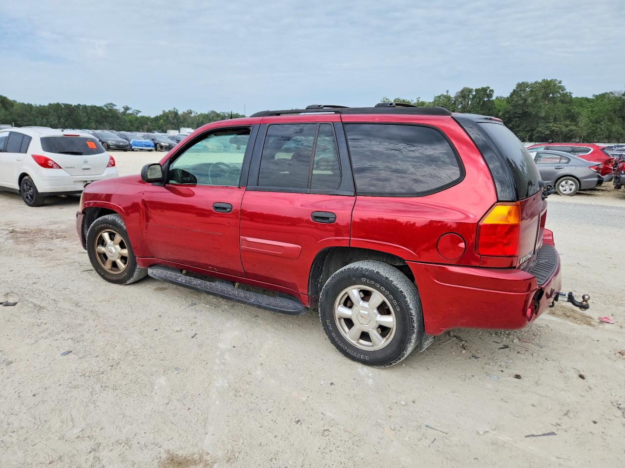 2004 Gmc Envoy Red vin: 1GKDT13S542253468