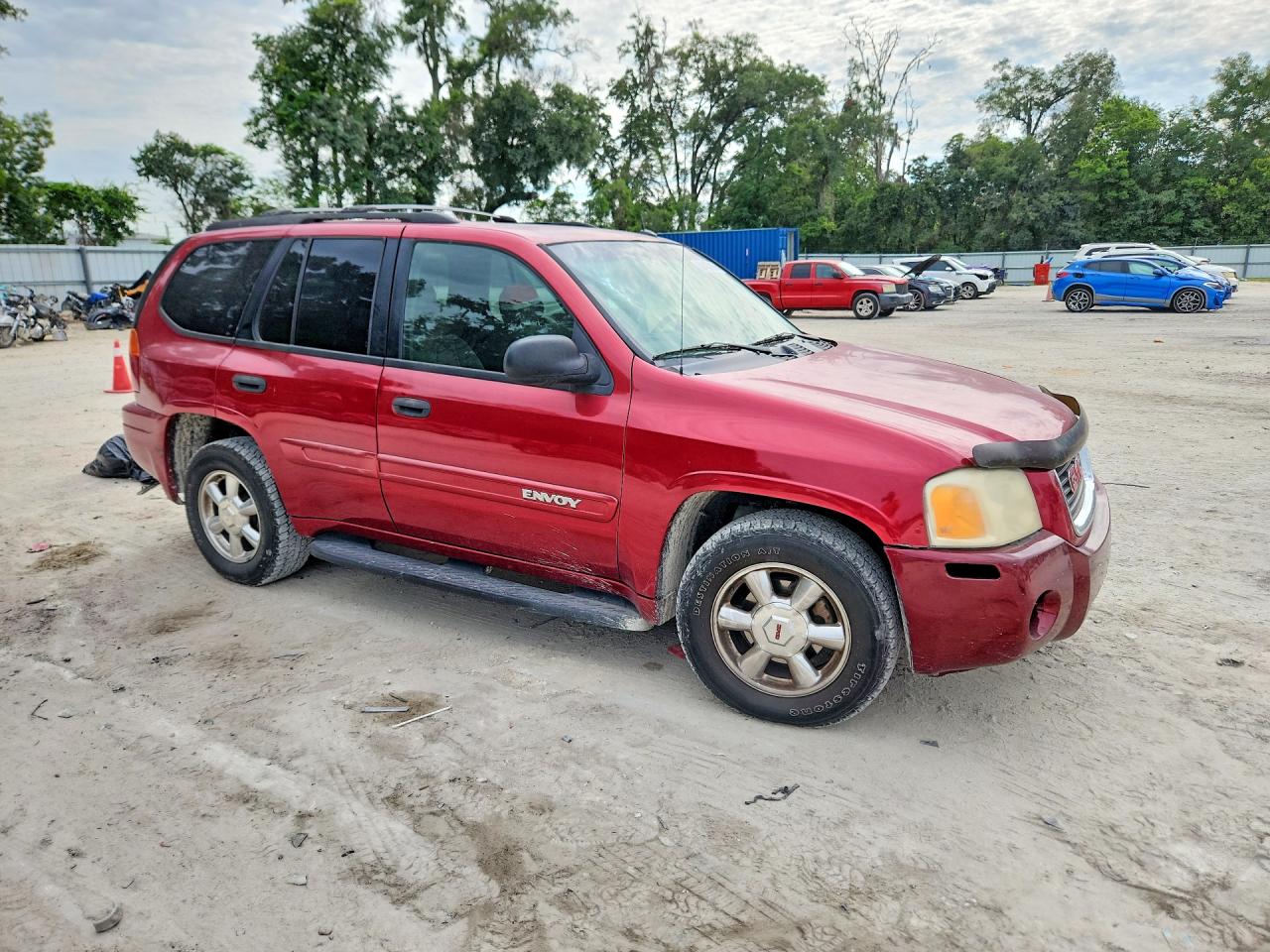 2004 Gmc Envoy Red vin: 1GKDT13S542253468