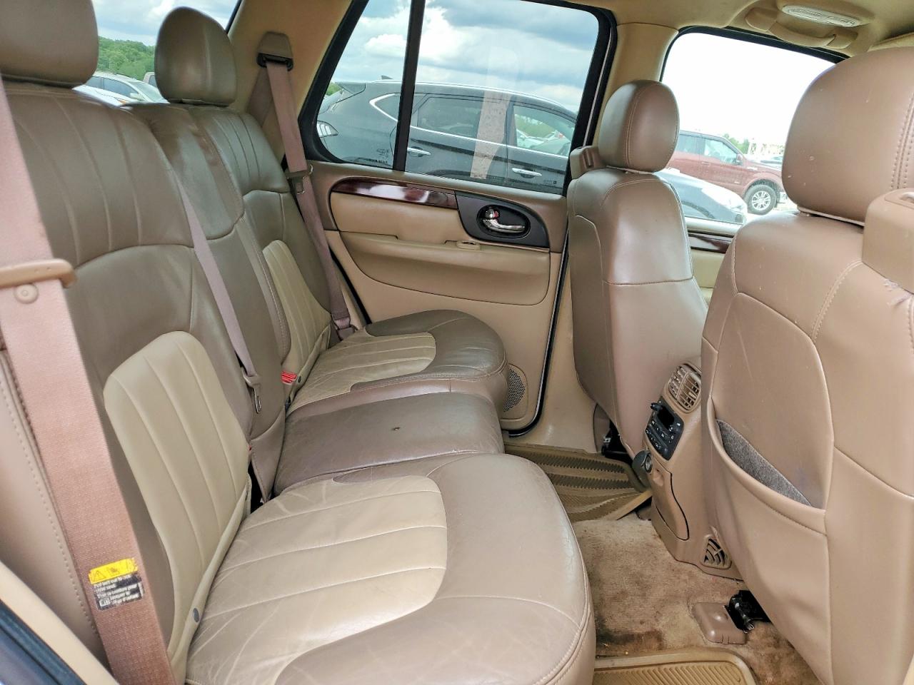 2004 Gmc Envoy Белый vin: 1GKDT13S542273607