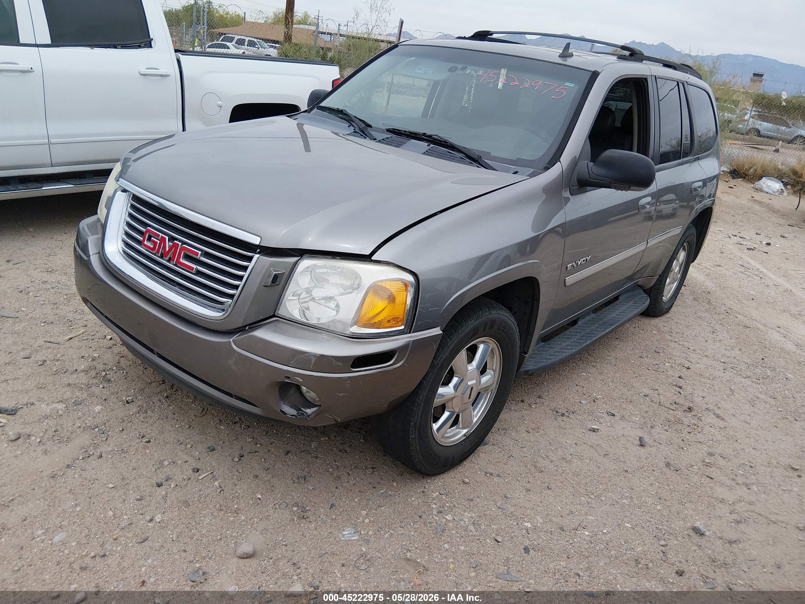2006 Gmc Envoy Slt Серебряный vin: 1GKDT13S562182212